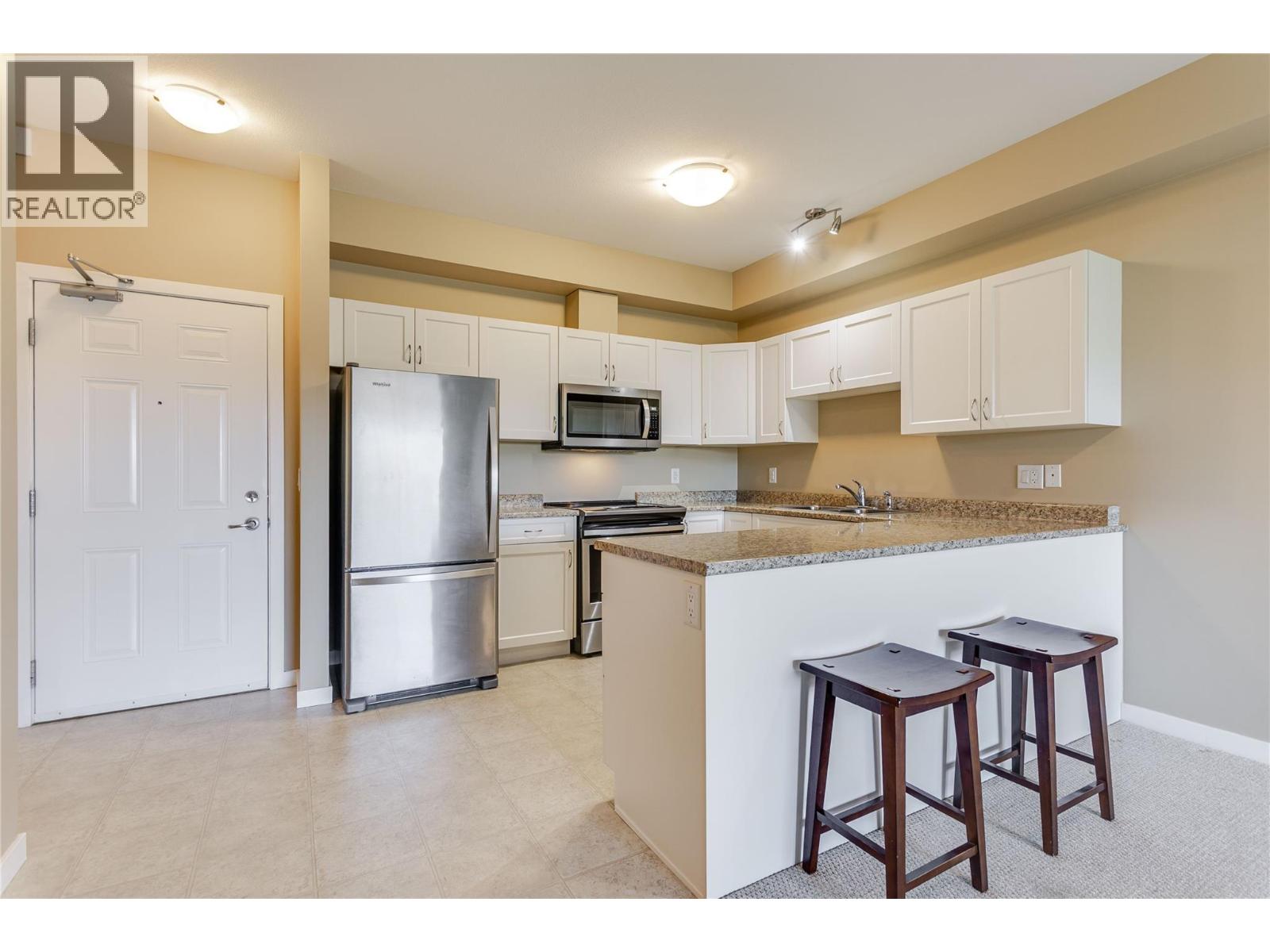 770 Rutland Road N Unit# 401, Kelowna, British Columbia  V1X 3B7 - Photo 4 - 10399404