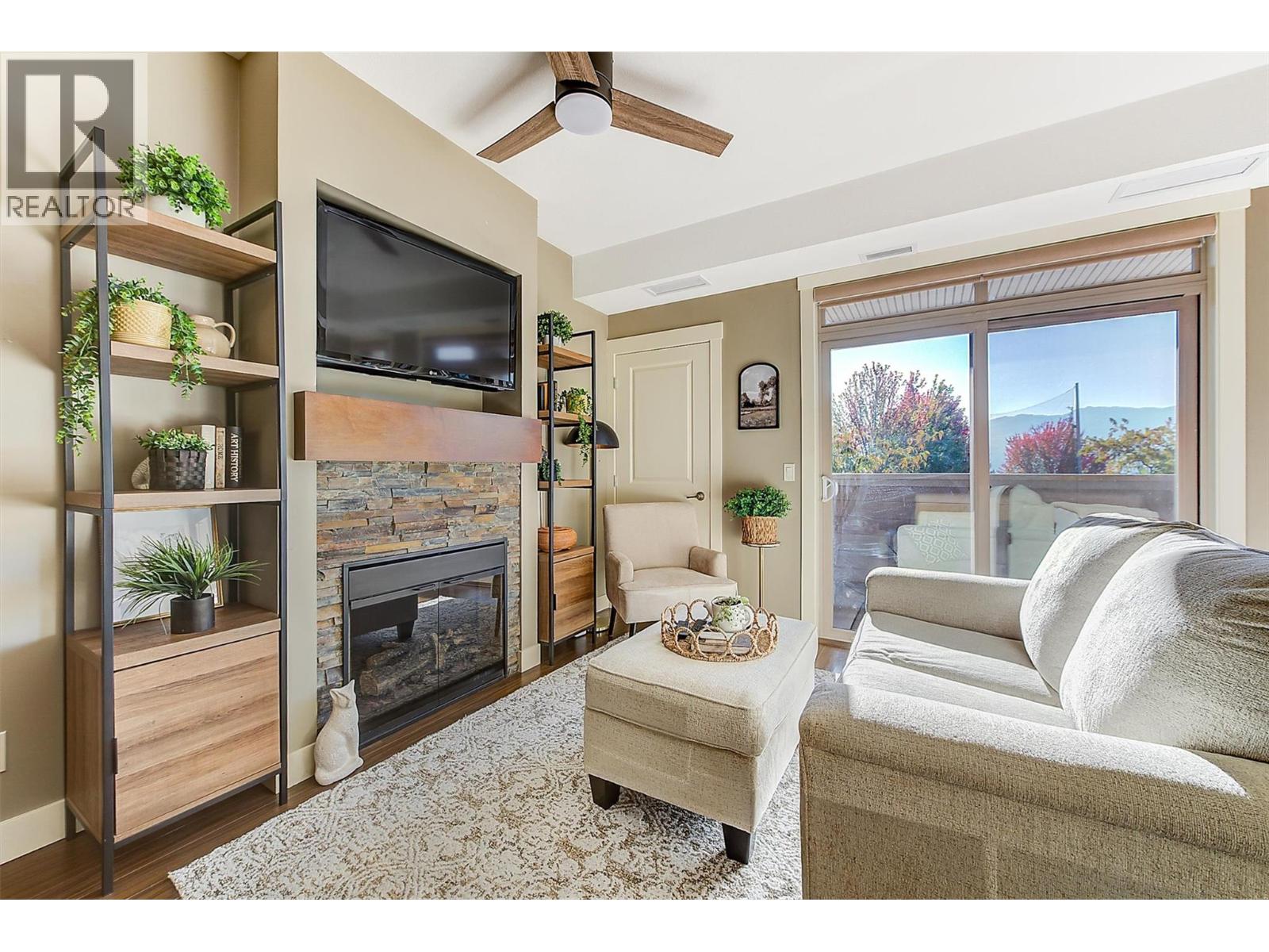 3521 Carrington Road Unit# 201, West Kelowna, British Columbia  V4T 2E6 - Photo 5 - 10400099