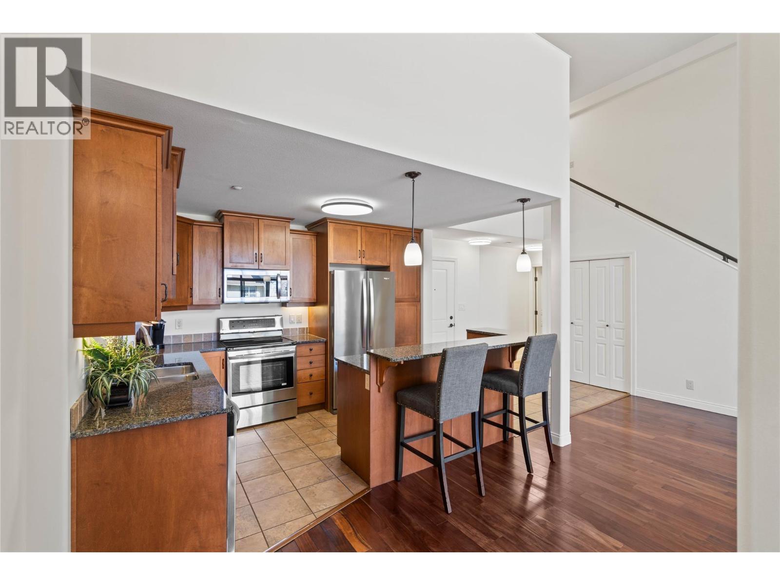 1390 Hillside Drive Unit# 305, Kamloops, British Columbia  V2E 0A6 - Photo 10 - 10400073