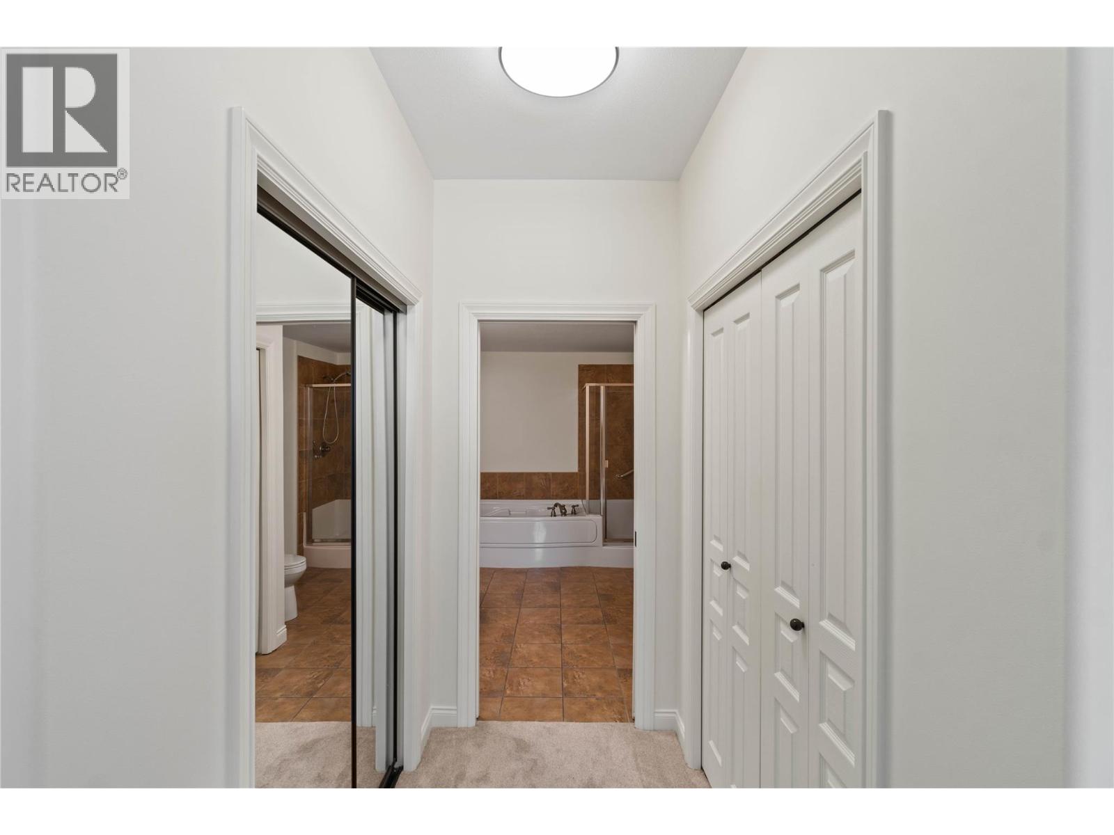 1390 Hillside Drive Unit# 305, Kamloops, British Columbia  V2E 0A6 - Photo 14 - 10400073