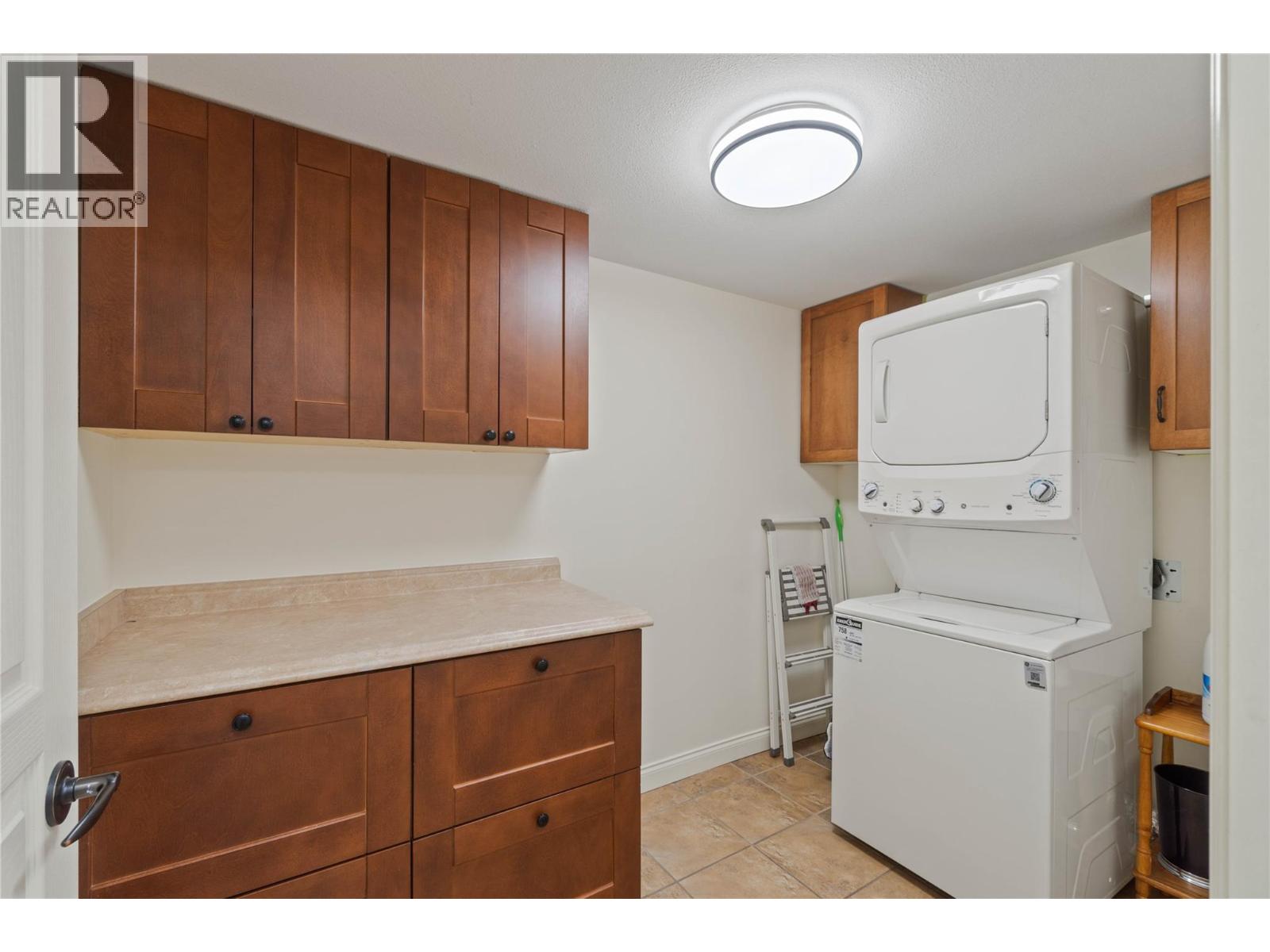 1390 Hillside Drive Unit# 305, Kamloops, British Columbia  V2E 0A6 - Photo 24 - 10400073
