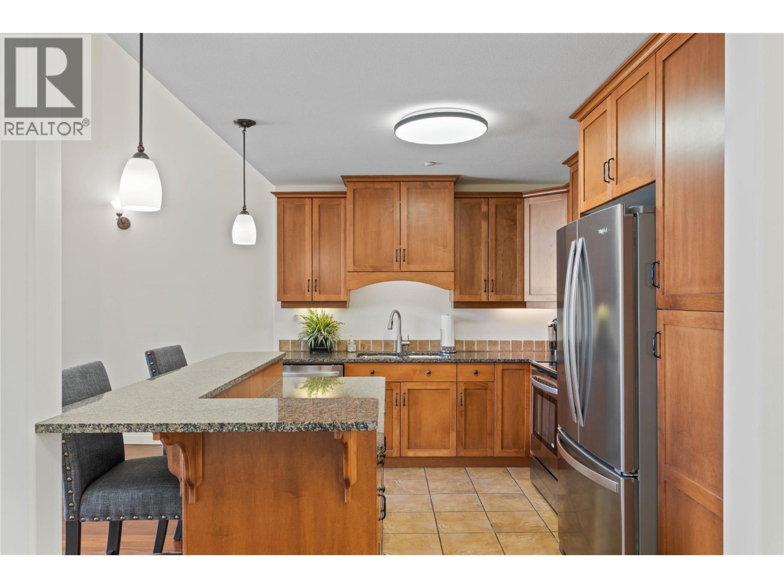 1390 Hillside Drive Unit# 305, Kamloops, British Columbia  V2E 0A6 - Photo 7 - 10400073