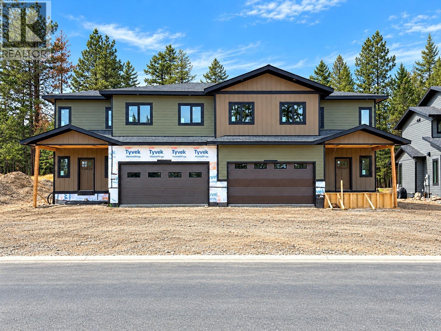 421 Wildstone Close N Unit# 4, Cranbrook, British Columbia  V1C 0G4 - Photo 1 - 10400015