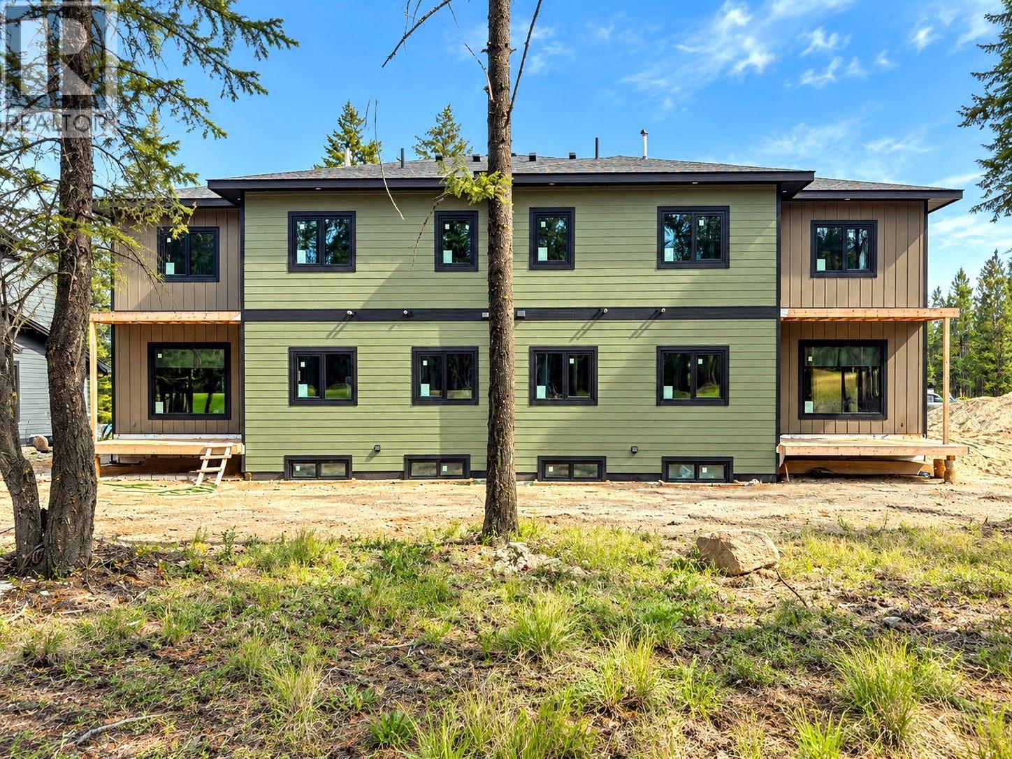 421 Wildstone Close N Unit# 4, Cranbrook, British Columbia  V1C 0G4 - Photo 2 - 10400015