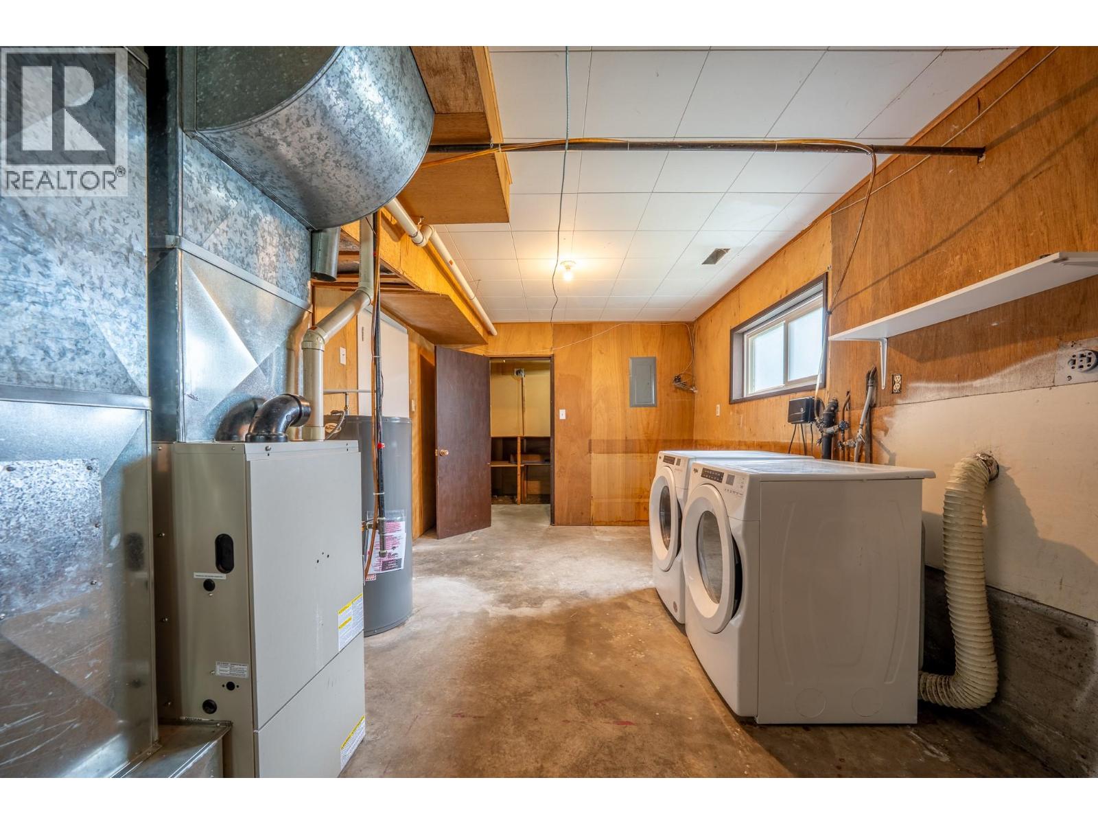 2486 Central Avenue, Grand Forks, British Columbia  V0H 1H0 - Photo 32 - 10400210