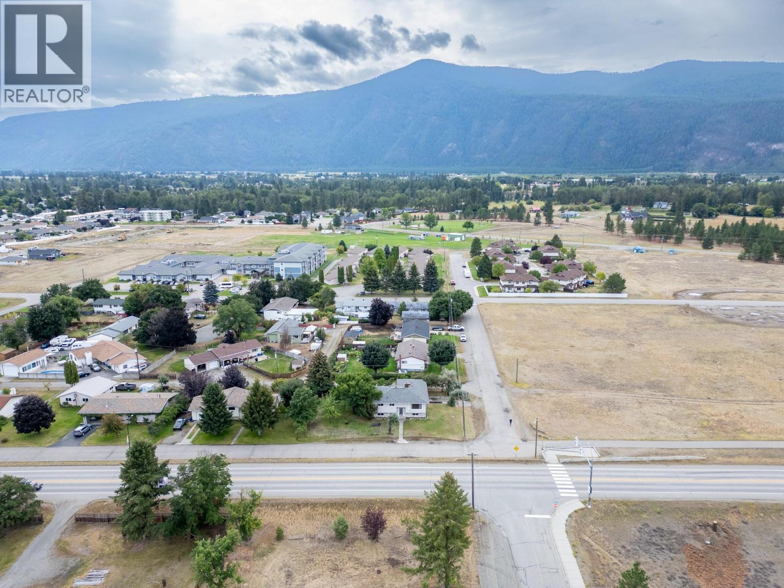 2486 Central Avenue, Grand Forks, British Columbia  V0H 1H0 - Photo 39 - 10400210