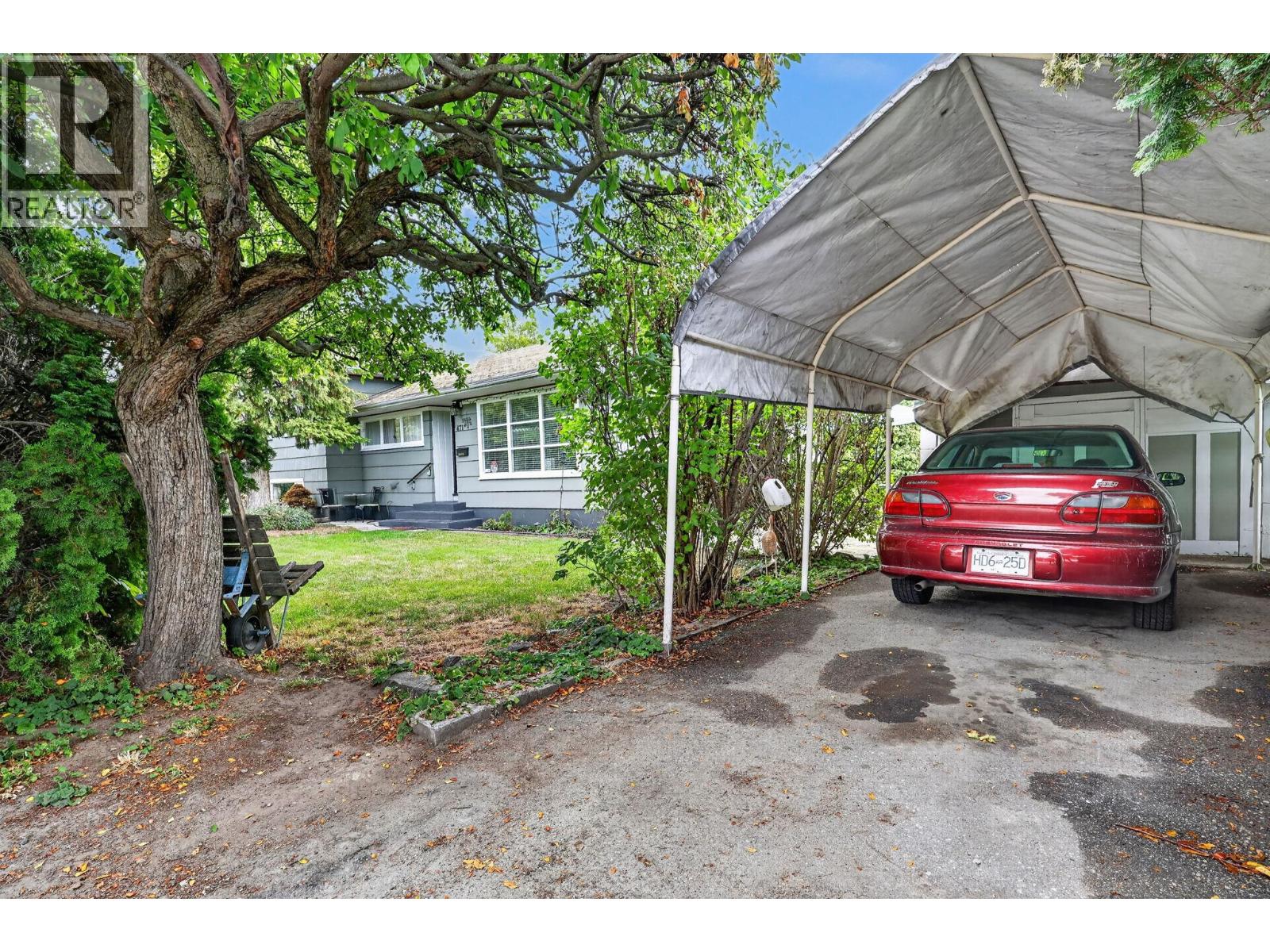 471 Cadder Avenue, Kelowna, British Columbia  v1y 5n2 - Photo 31 - 10400034