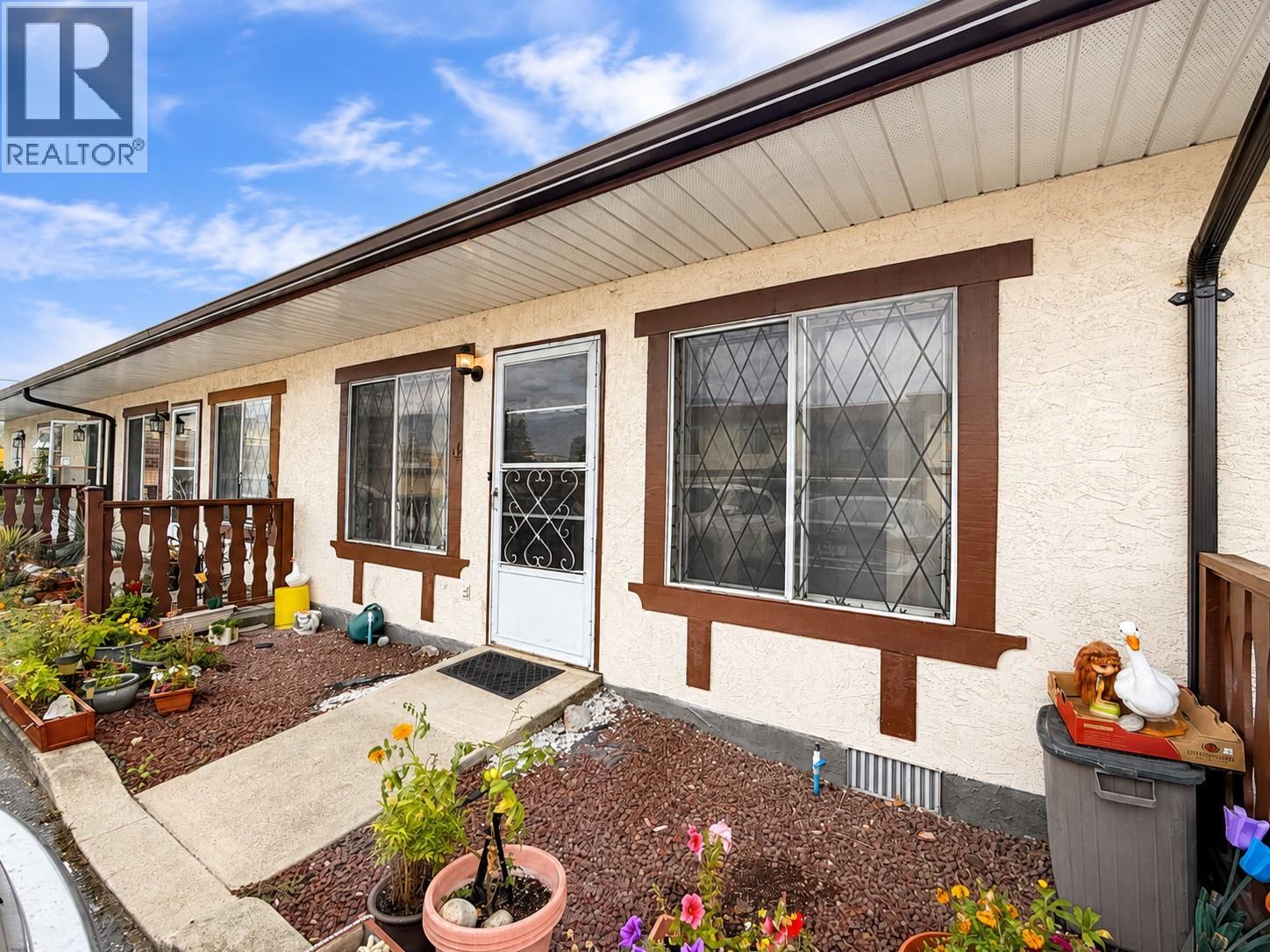5869 Main Street Unit# 4, Oliver, British Columbia  V0H 1T9 - Photo 1 - 10398915