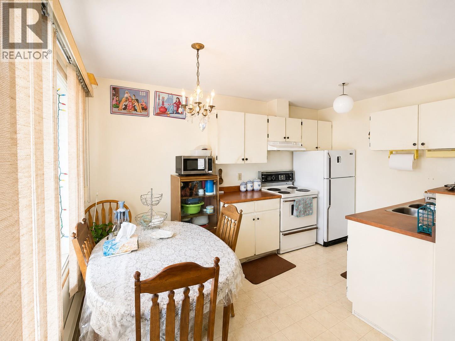 5869 Main Street Unit# 4, Oliver, British Columbia  V0H 1T9 - Photo 6 - 10398915