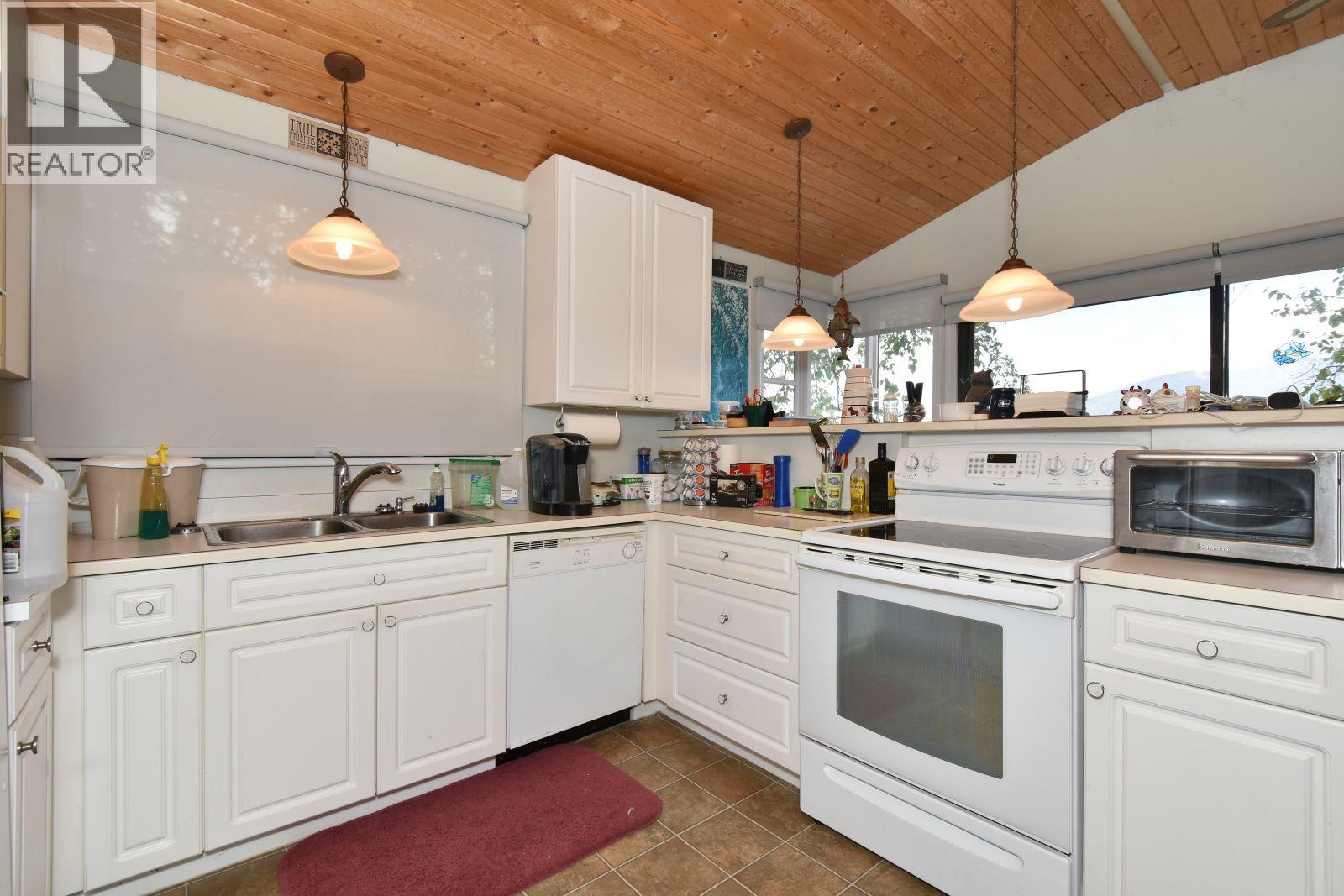 4141 Reid Road, Eagle Bay, British Columbia  V0E 1T0 - Photo 27 - 10400170