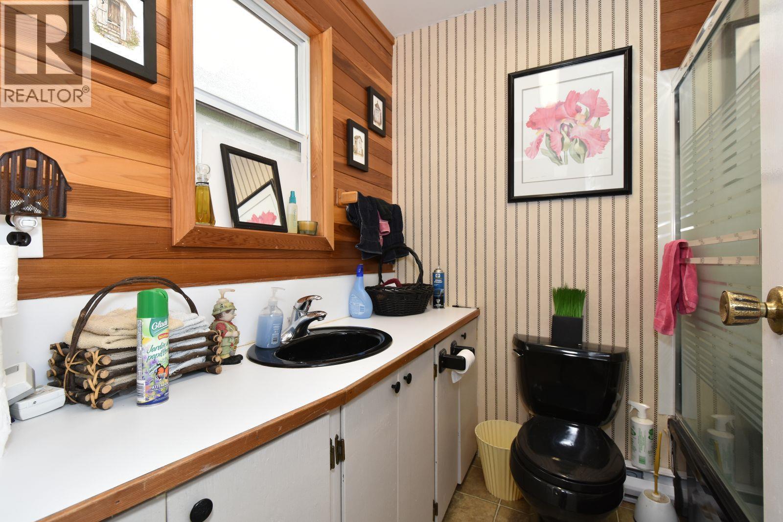 4141 Reid Road, Eagle Bay, British Columbia  V0E 1T0 - Photo 40 - 10400170