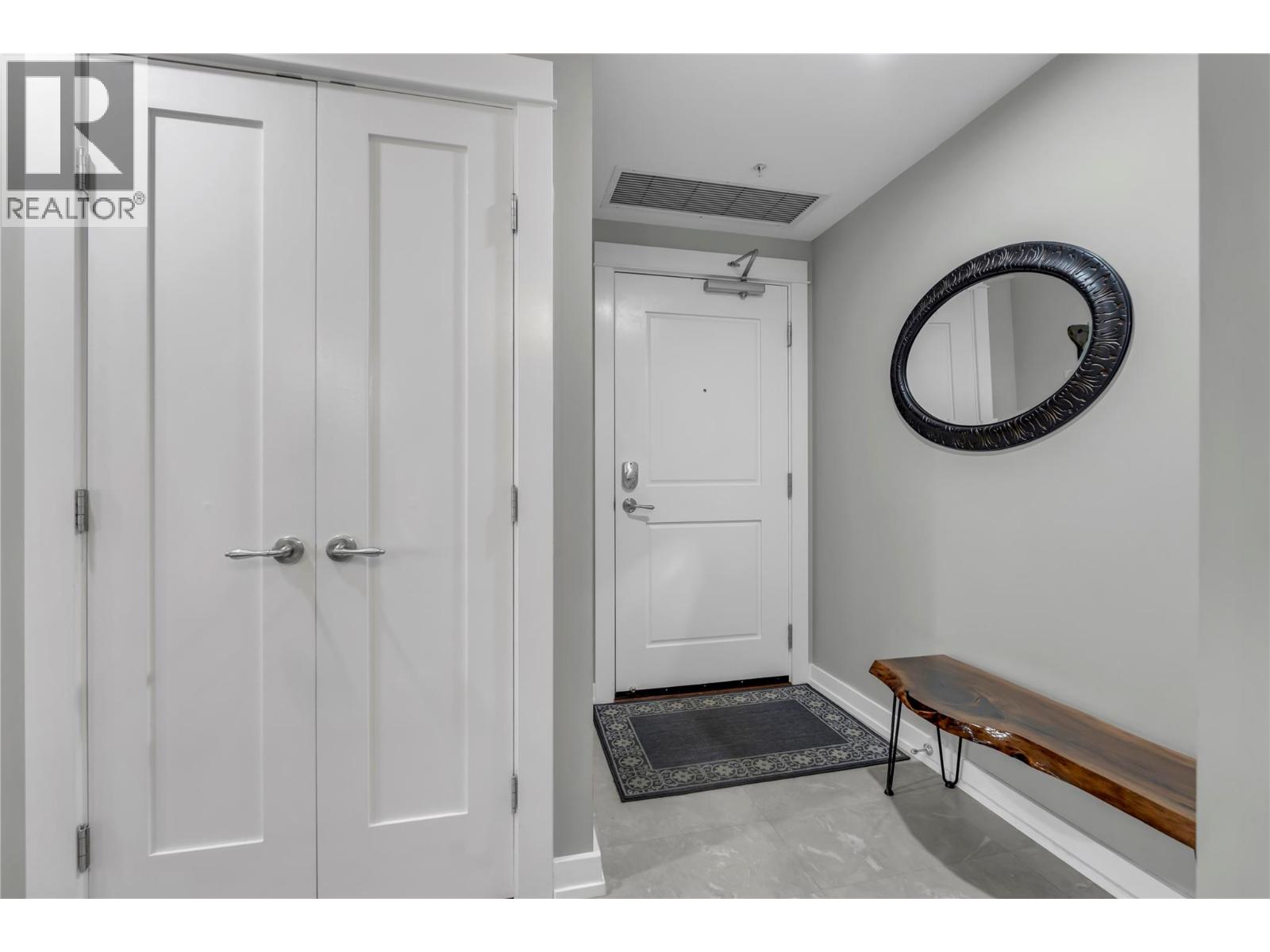 75 Martin Street Unit# 1103, Penticton, British Columbia  V2A 9C8 - Photo 2 - 10399887
