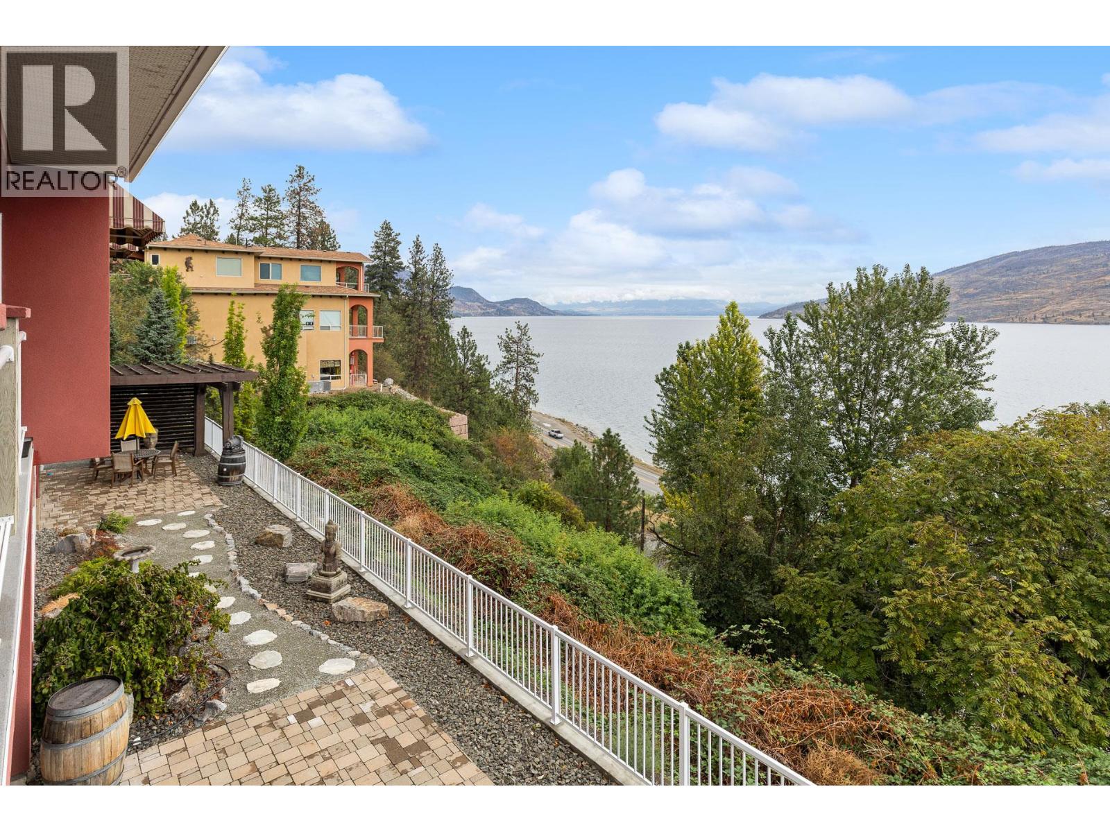6447 Renfrew Road, Peachland, British Columbia  V0H 1X7 - Photo 23 - 10400250