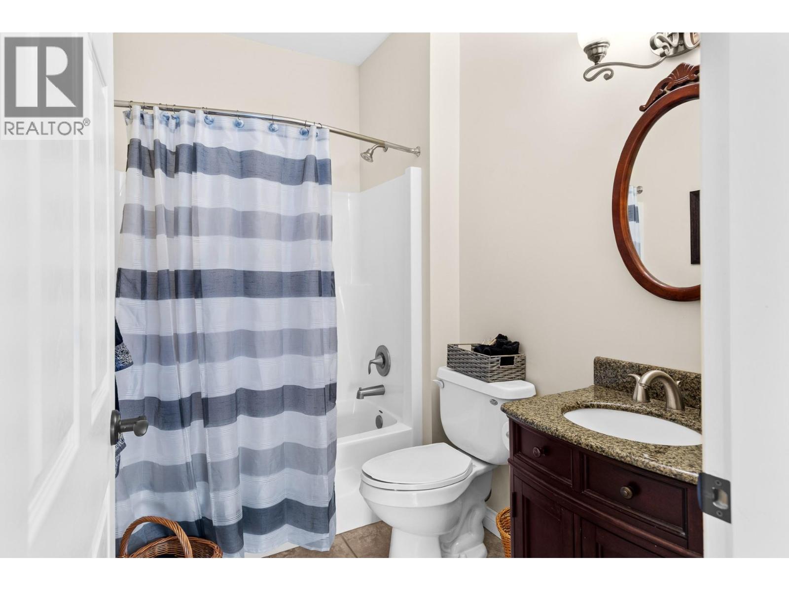 6447 Renfrew Road, Peachland, British Columbia  V0H 1X7 - Photo 32 - 10400250