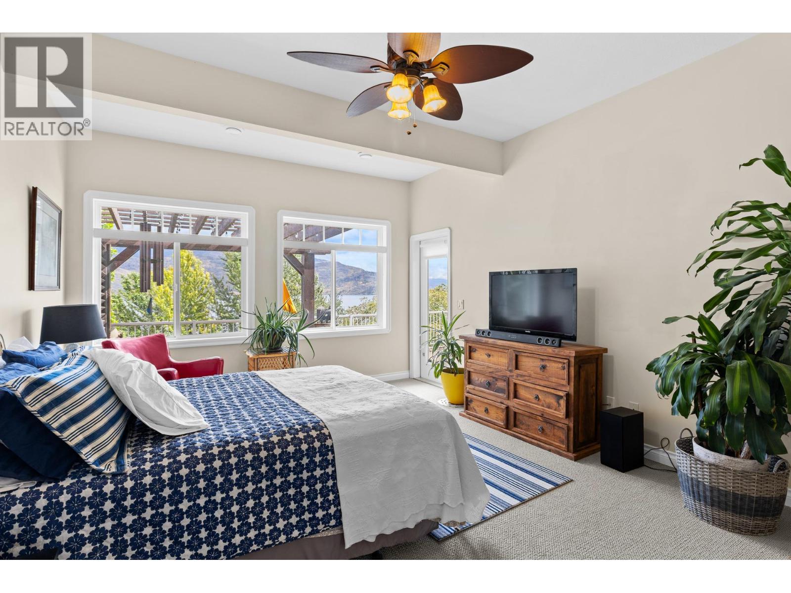 6447 Renfrew Road, Peachland, British Columbia  V0H 1X7 - Photo 38 - 10400250