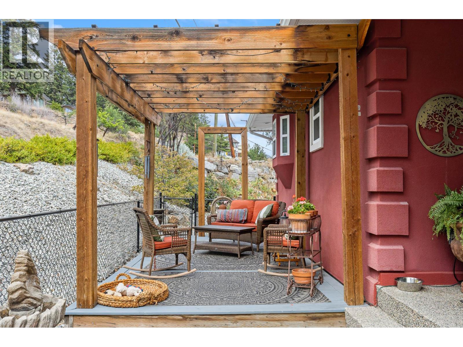 6447 Renfrew Road, Peachland, British Columbia  V0H 1X7 - Photo 60 - 10400250