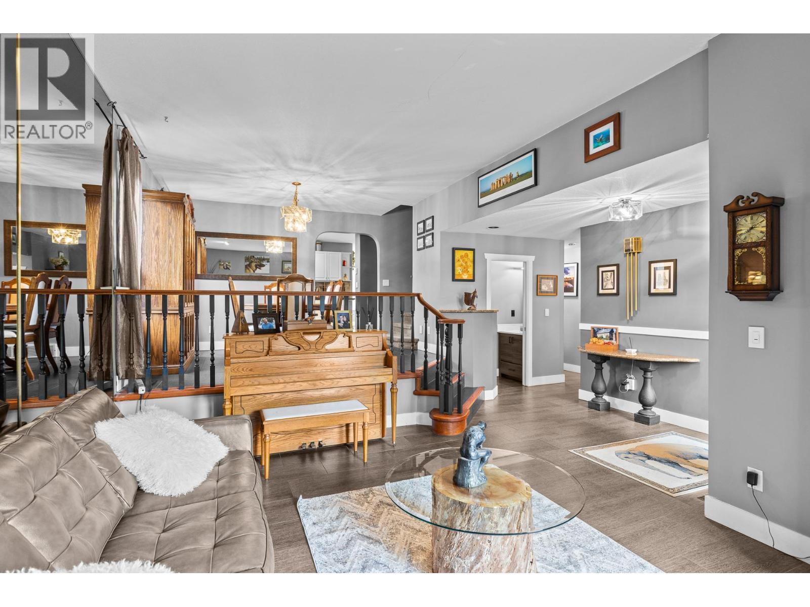 1849 Portland Place, Kelowna, British Columbia  V1V 1P9 - Photo 5 - 10400269