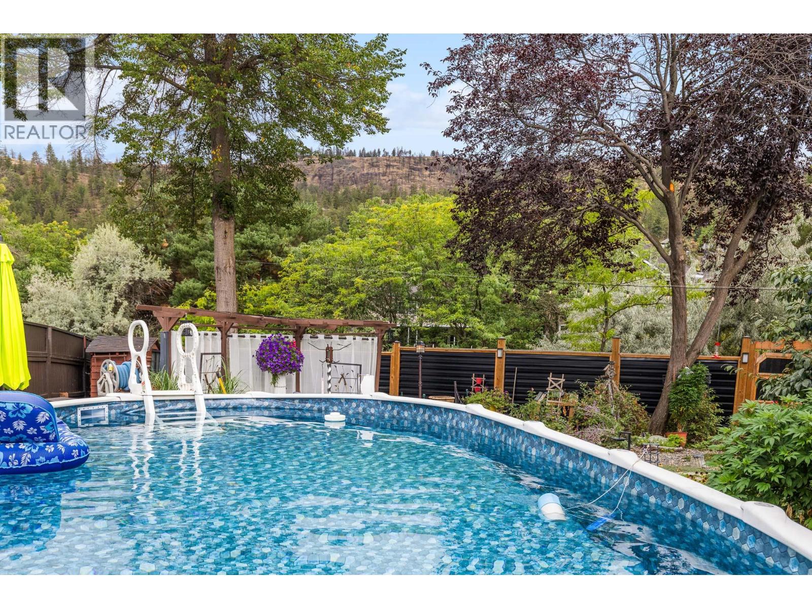 1849 Portland Place, Kelowna, British Columbia  V1V 1P9 - Photo 52 - 10400269