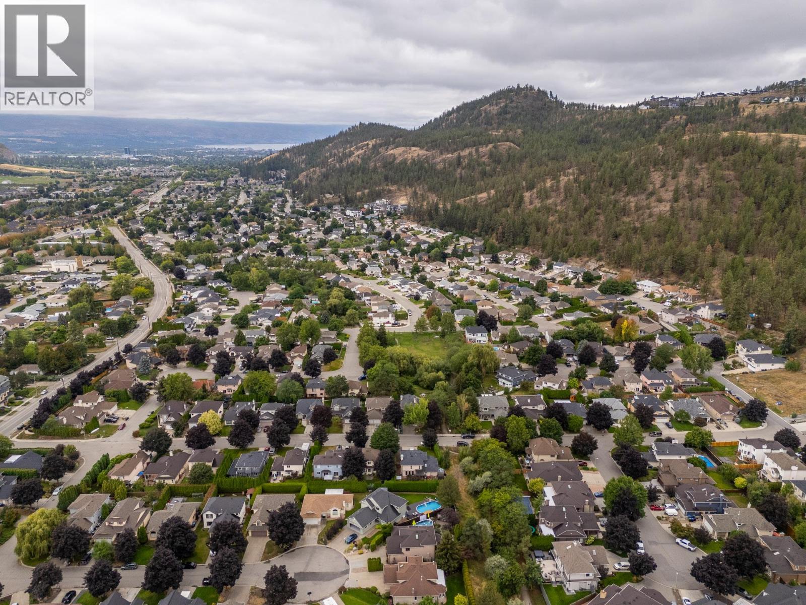 1849 Portland Place, Kelowna, British Columbia  V1V 1P9 - Photo 62 - 10400269