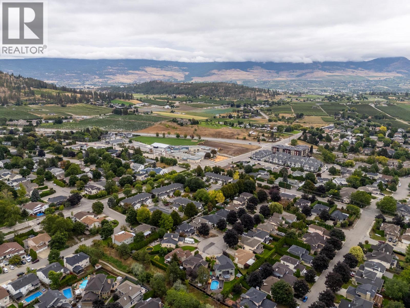 1849 Portland Place, Kelowna, British Columbia  V1V 1P9 - Photo 65 - 10400269