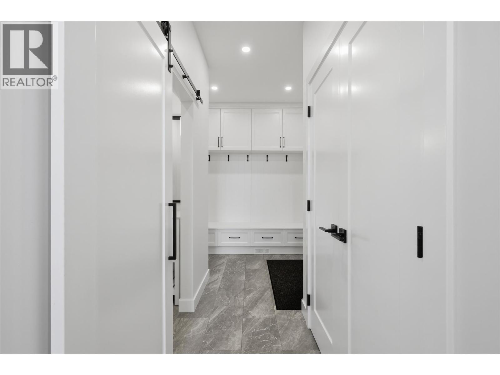 325 Rue Cheval Noir, Kamloops, British Columbia  V1S 0G2 - Photo 75 - 10399662
