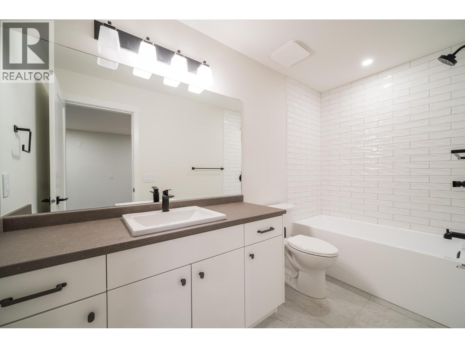 723 Lyne Road, Kamloops, British Columbia  V2B 6Z7 - Photo 23 - 10400150
