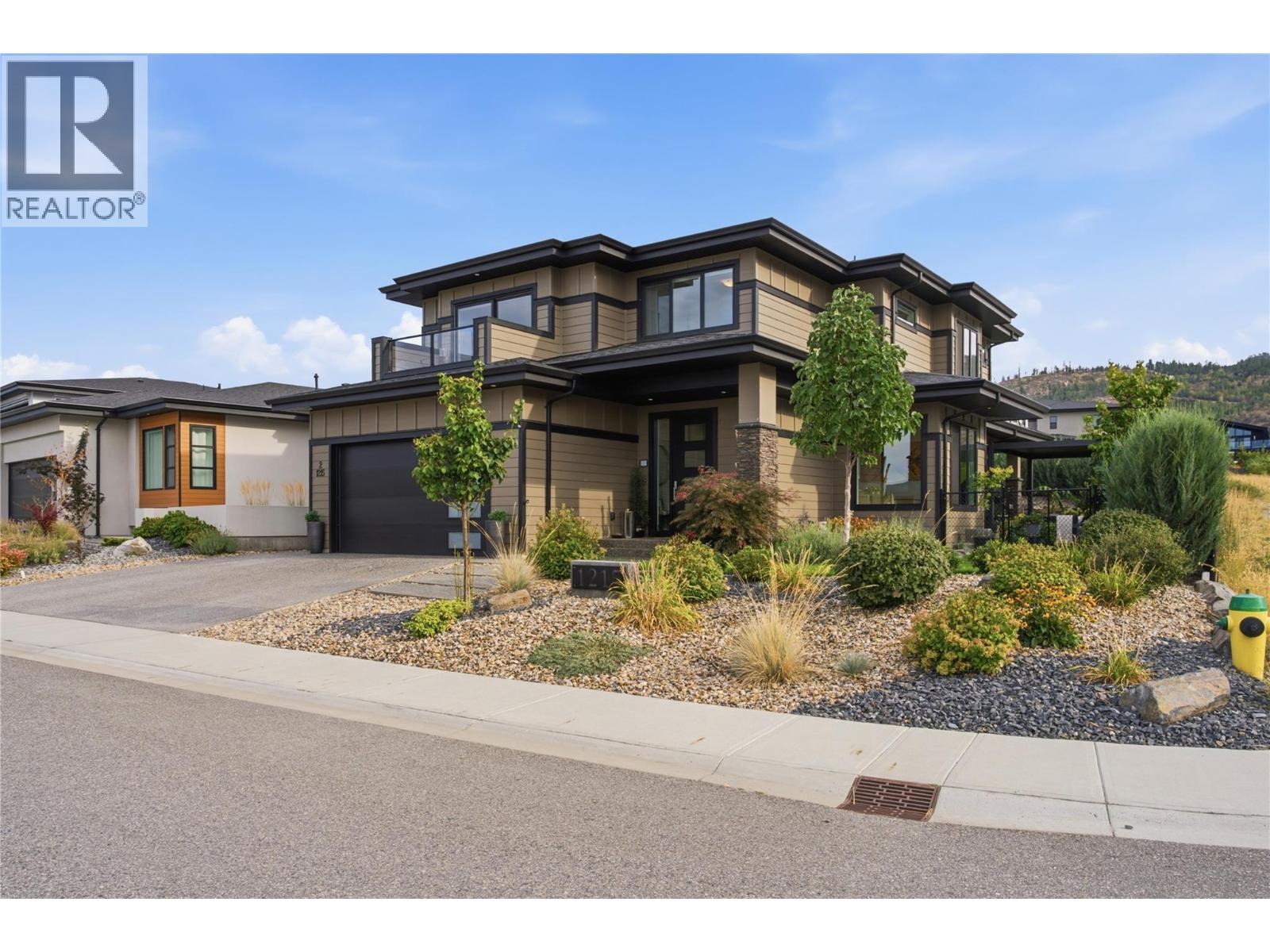 1215 Ponds Avenue, Kelowna, British Columbia  V1W 5N1 - Photo 2 - 10400097