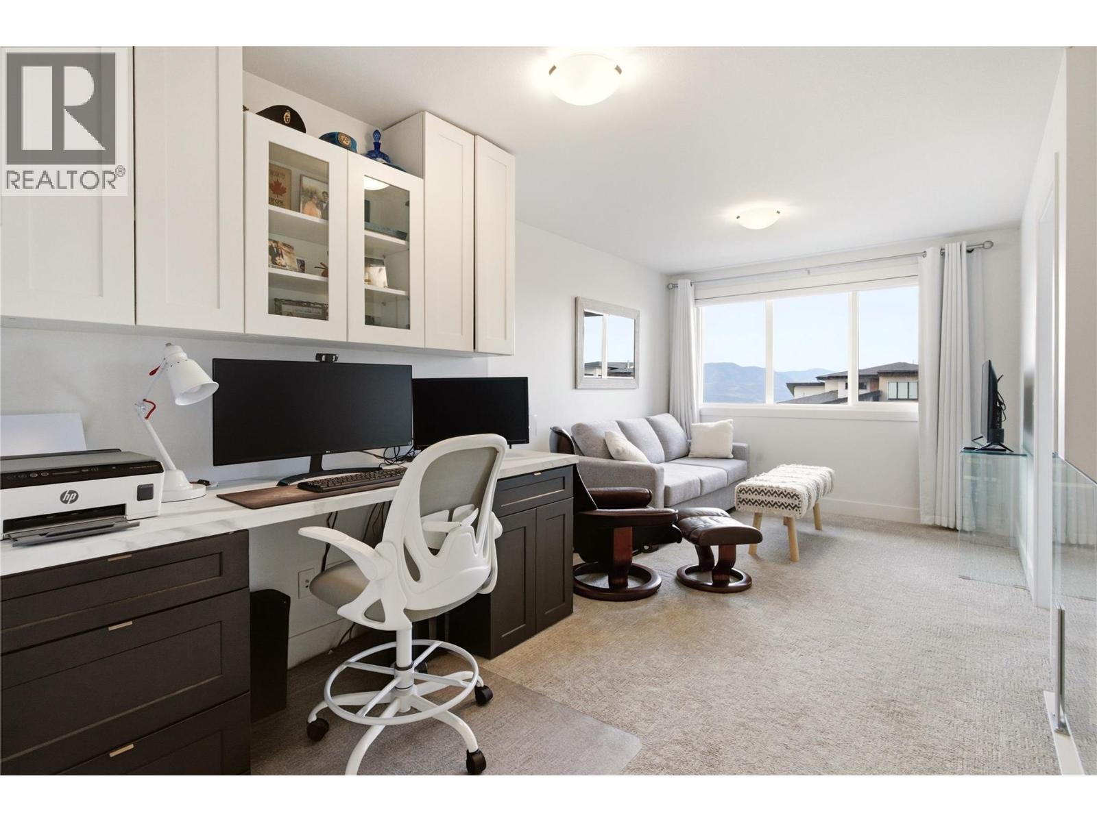 1215 Ponds Avenue, Kelowna, British Columbia  V1W 5N1 - Photo 33 - 10400097