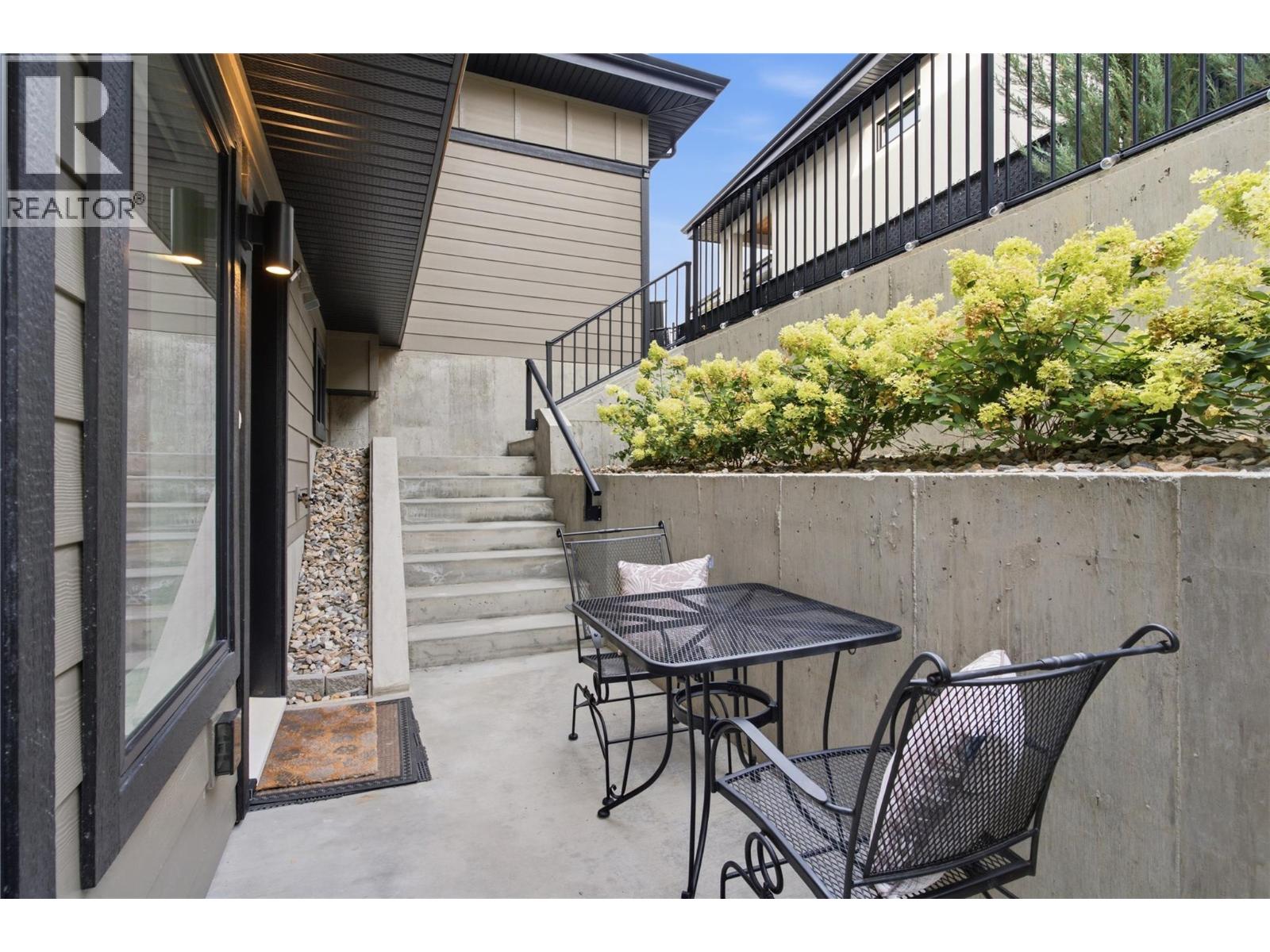 1215 Ponds Avenue, Kelowna, British Columbia  V1W 5N1 - Photo 41 - 10400097