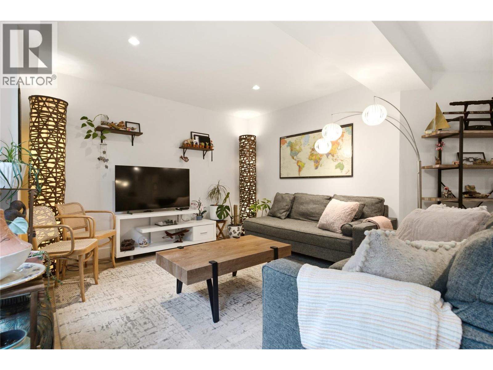 1215 Ponds Avenue, Kelowna, British Columbia  V1W 5N1 - Photo 42 - 10400097