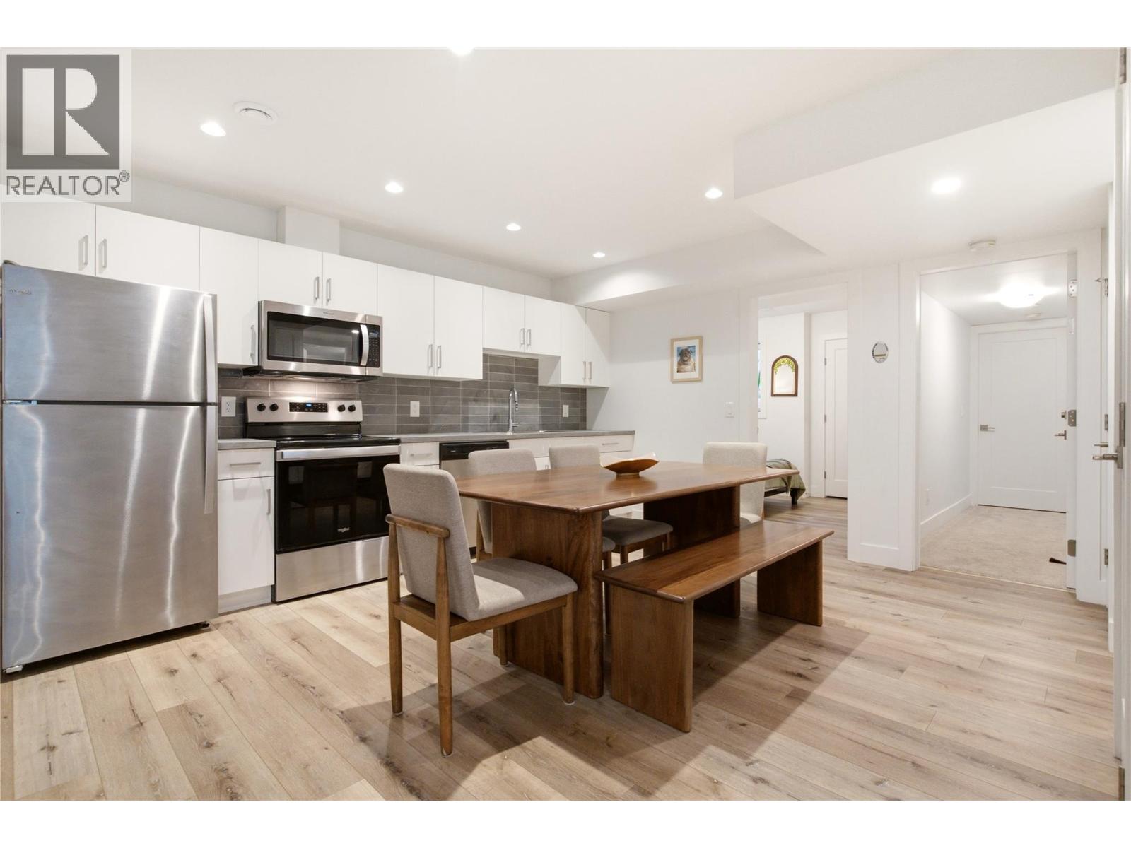 1215 Ponds Avenue, Kelowna, British Columbia  V1W 5N1 - Photo 44 - 10400097