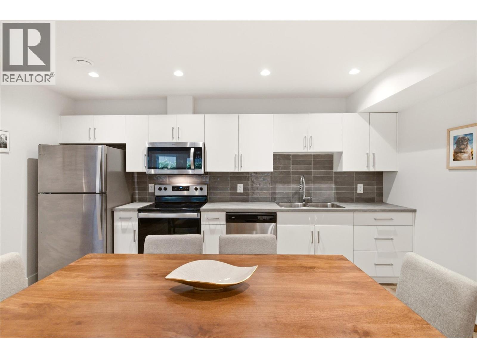 1215 Ponds Avenue, Kelowna, British Columbia  V1W 5N1 - Photo 45 - 10400097