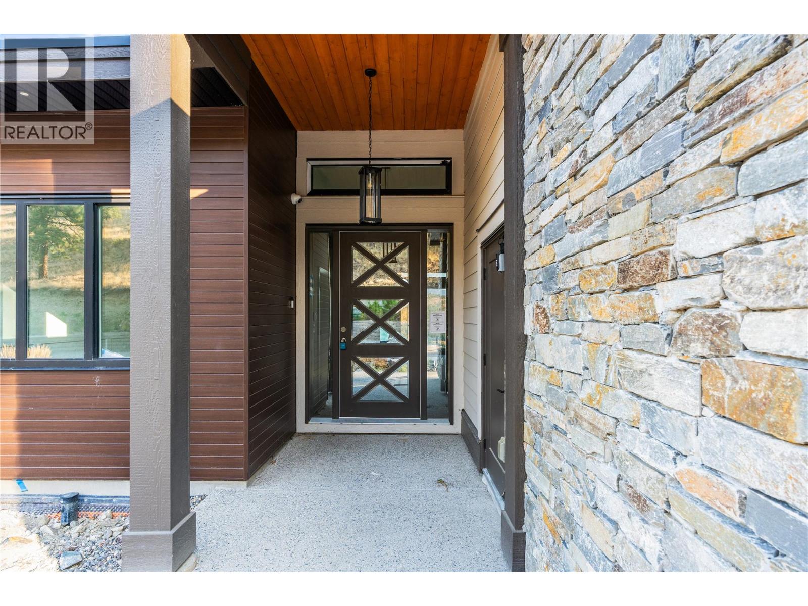 8940 Tavistock Road, Vernon, British Columbia  V1H 2L4 - Photo 13 - 10400281