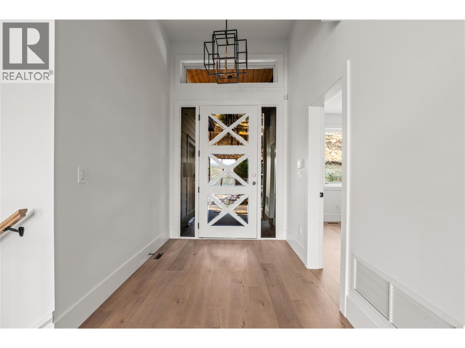 8940 Tavistock Road, Vernon, British Columbia  V1H 2L4 - Photo 14 - 10400281