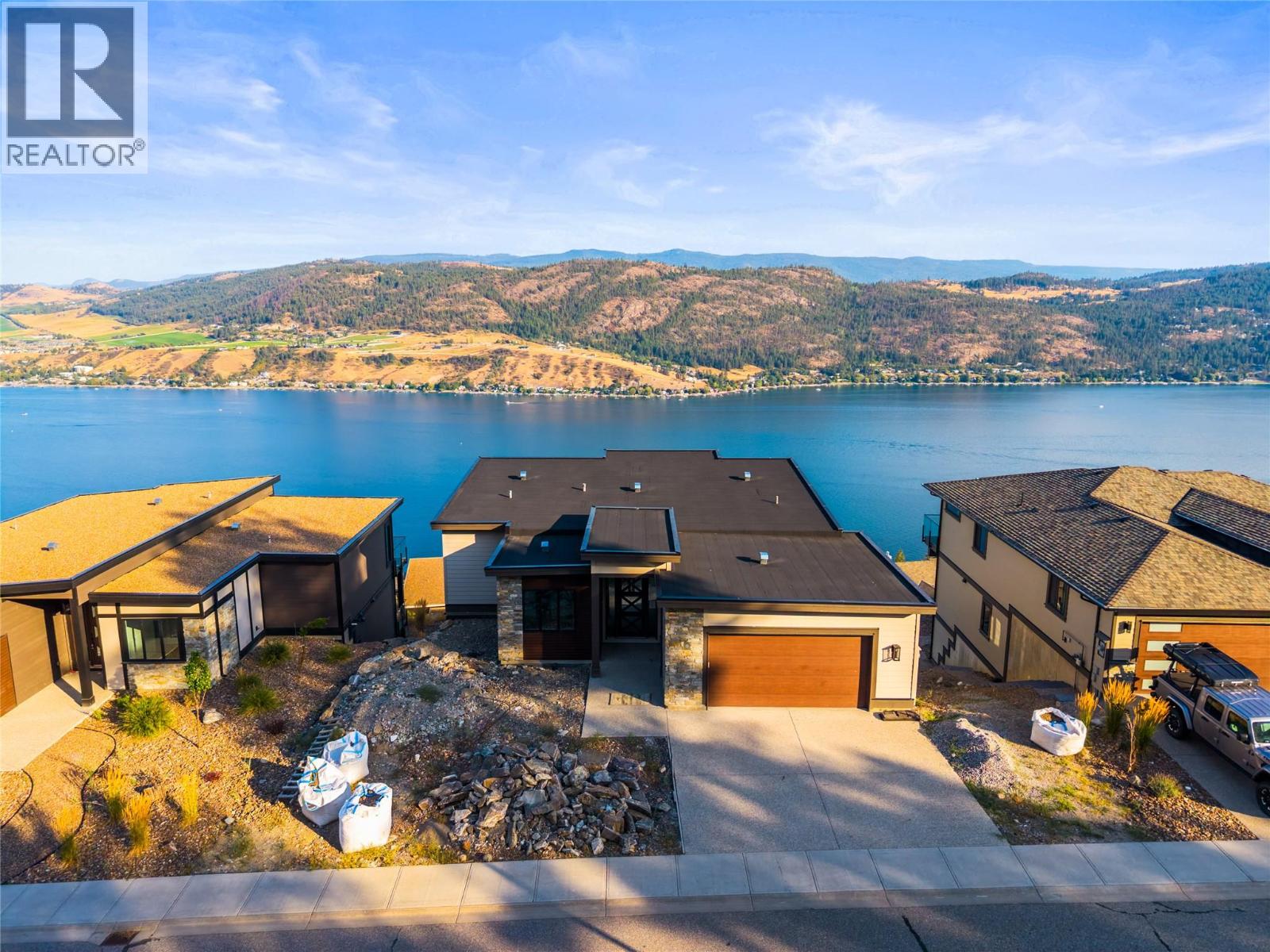 8940 Tavistock Road, Vernon, British Columbia  V1H 2L4 - Photo 4 - 10400281