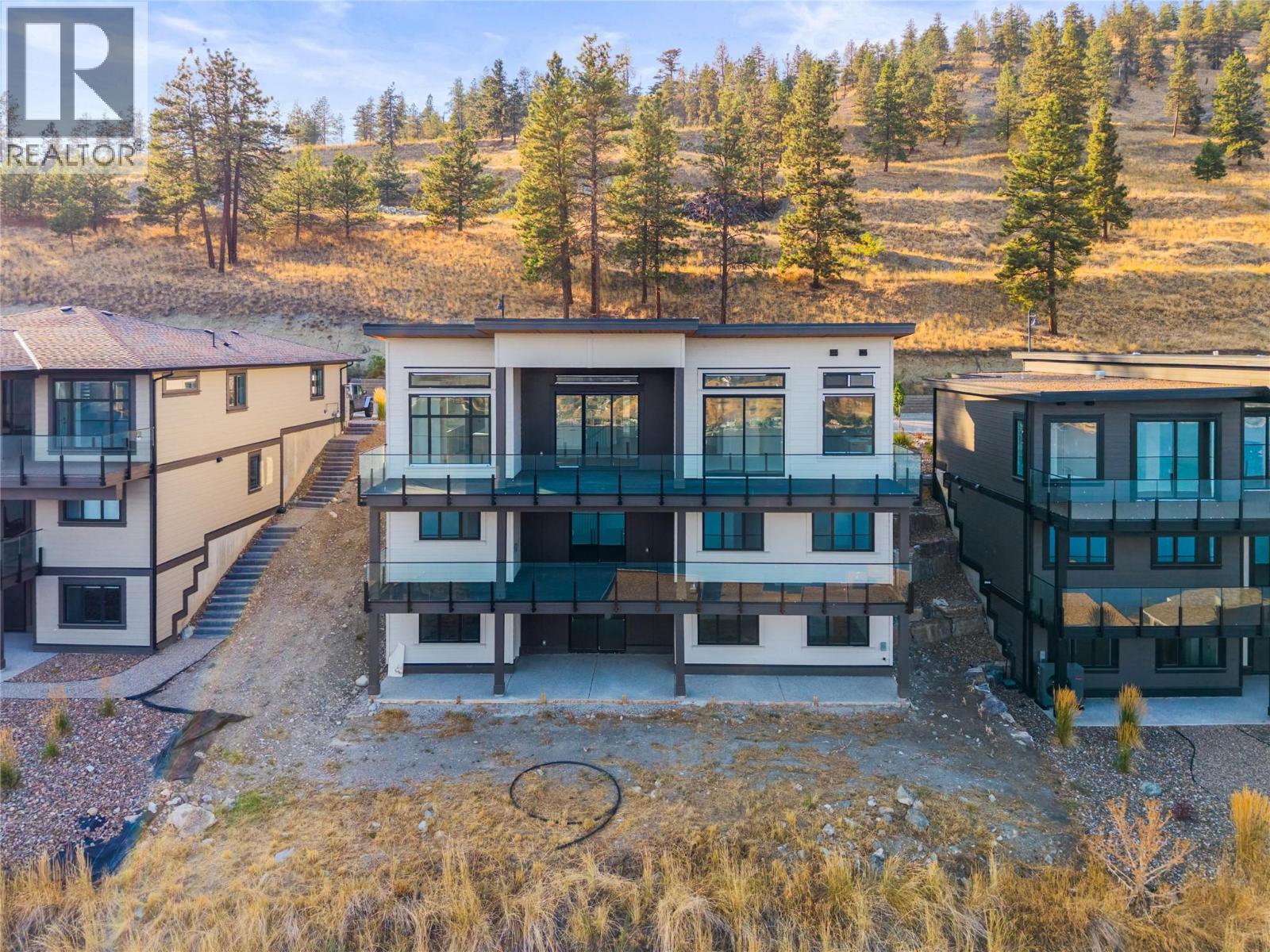 8940 Tavistock Road, Vernon, British Columbia  V1H 2L4 - Photo 5 - 10400281