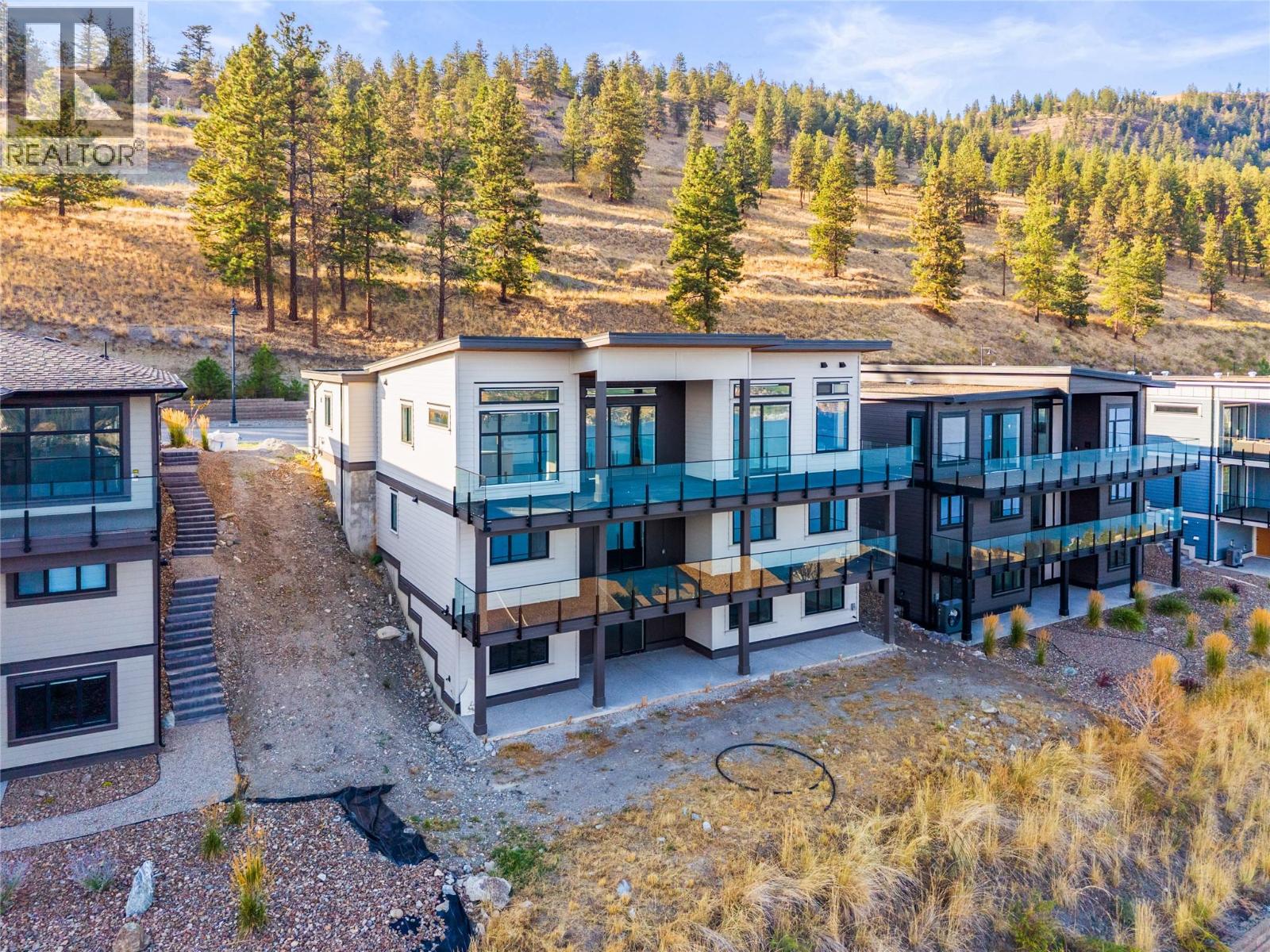 8940 Tavistock Road, Vernon, British Columbia  V1H 2L4 - Photo 6 - 10400281