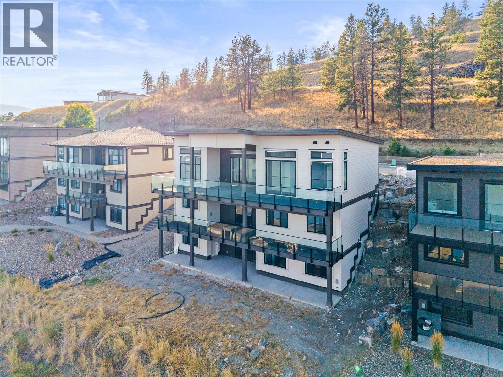 8940 Tavistock Road, Vernon, British Columbia  V1H 2L4 - Photo 7 - 10400281