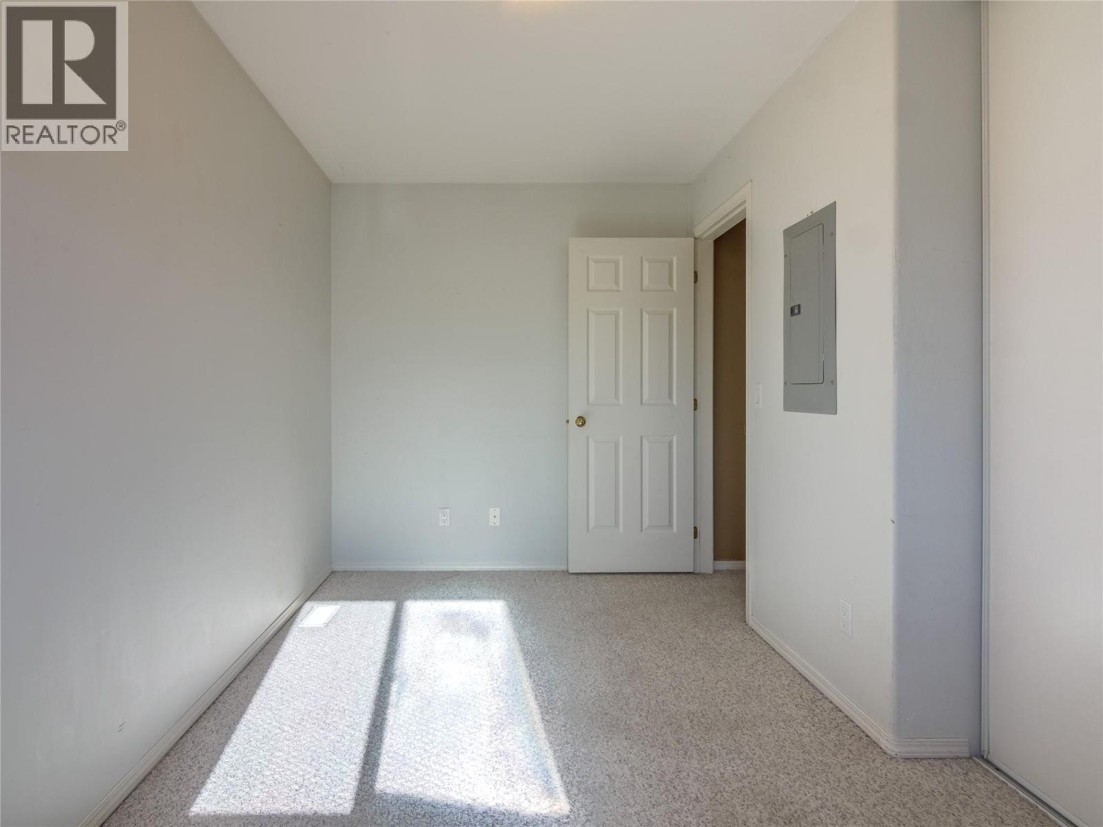 670 Mccurdy Road Unit# 4, Kelowna, British Columbia  V1X 2P5 - Photo 11 - 10400181