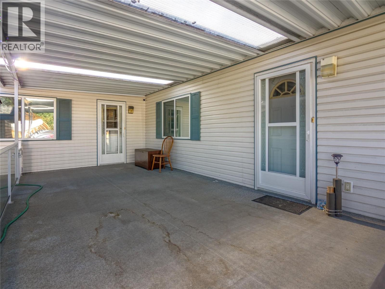 670 Mccurdy Road Unit# 4, Kelowna, British Columbia  V1X 2P5 - Photo 18 - 10400181