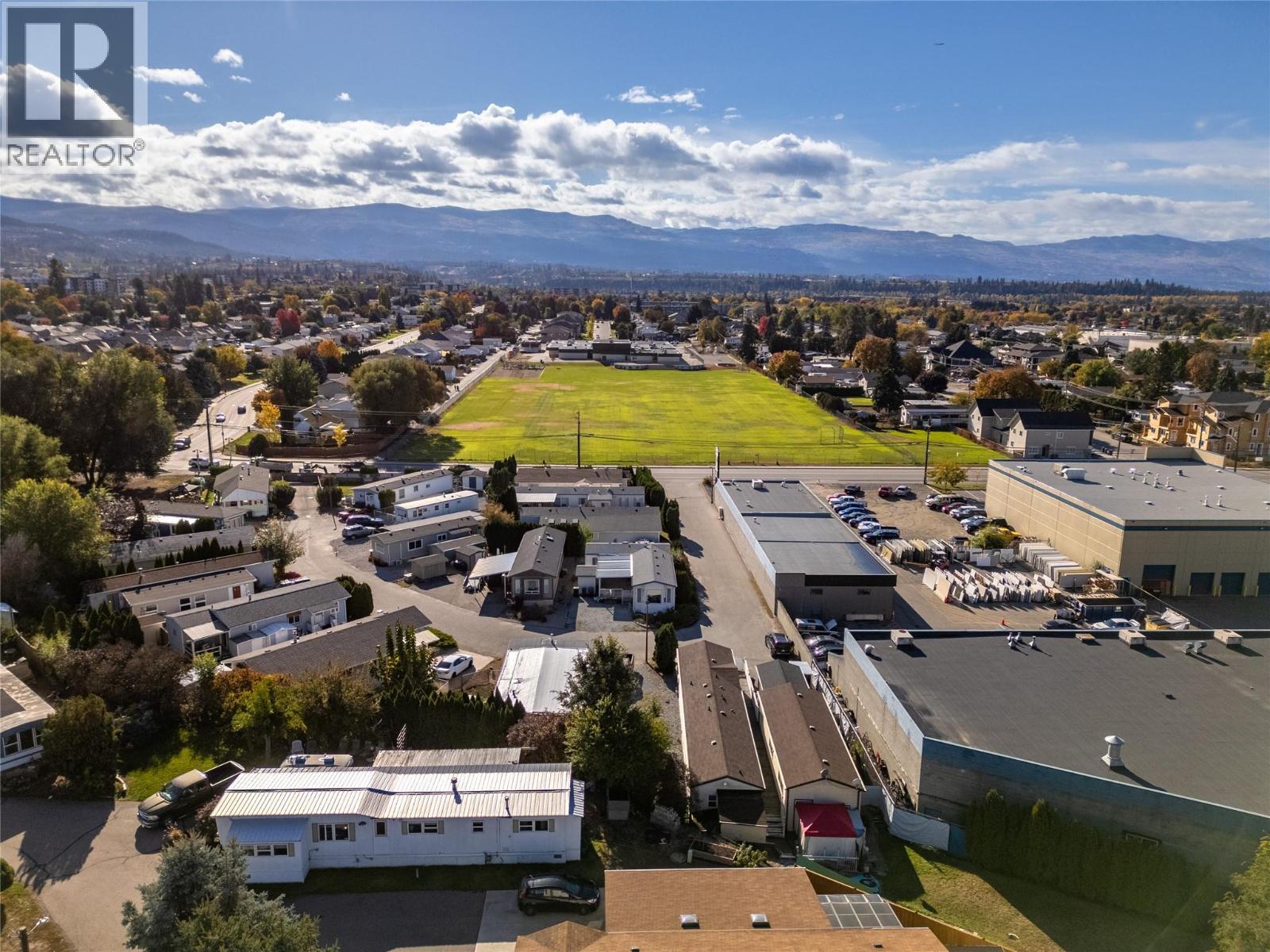 670 Mccurdy Road Unit# 4, Kelowna, British Columbia  V1X 2P5 - Photo 30 - 10400181