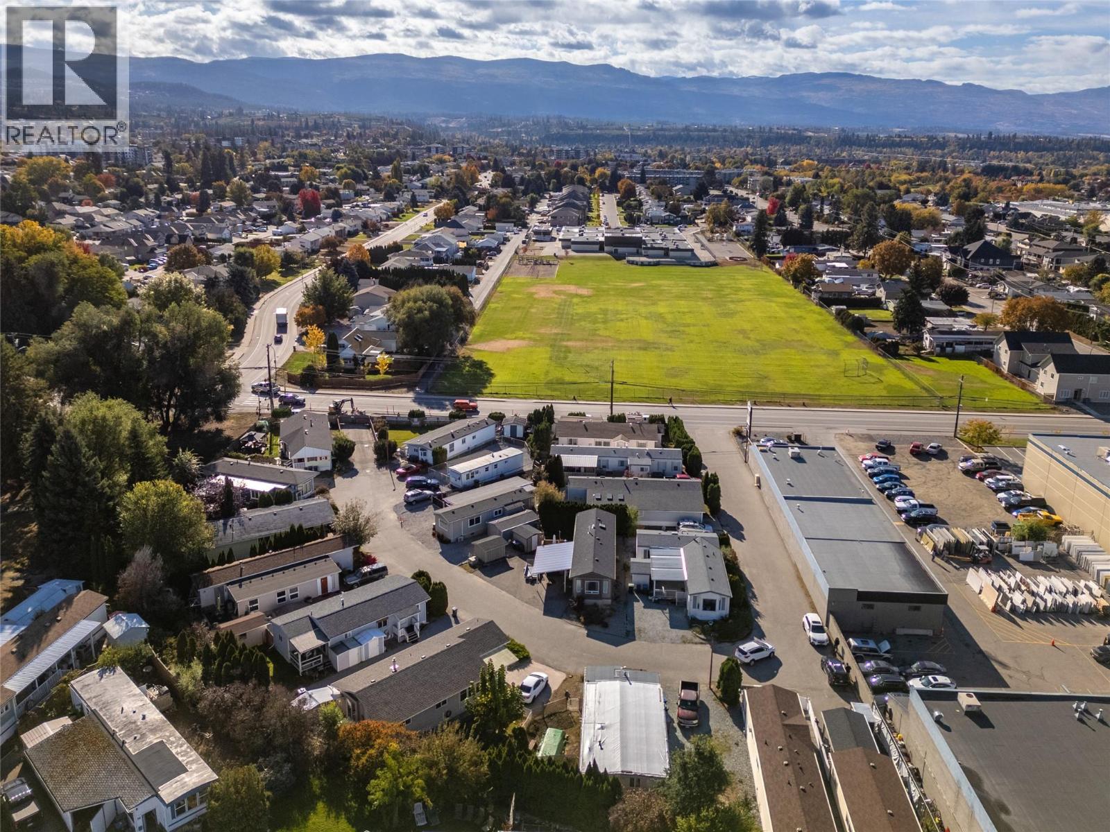 670 Mccurdy Road Unit# 4, Kelowna, British Columbia  V1X 2P5 - Photo 33 - 10400181