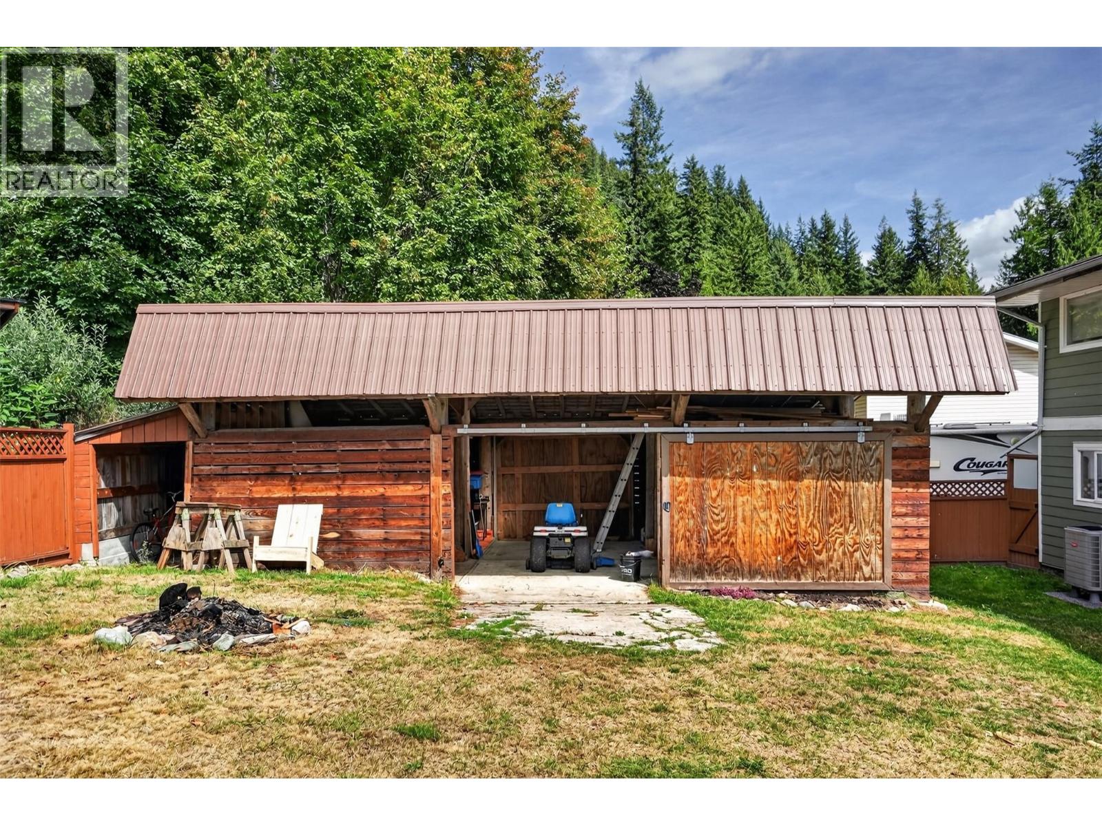 215 Bayview Street, Kaslo, British Columbia  V0G 1M0 - Photo 42 - 10400046