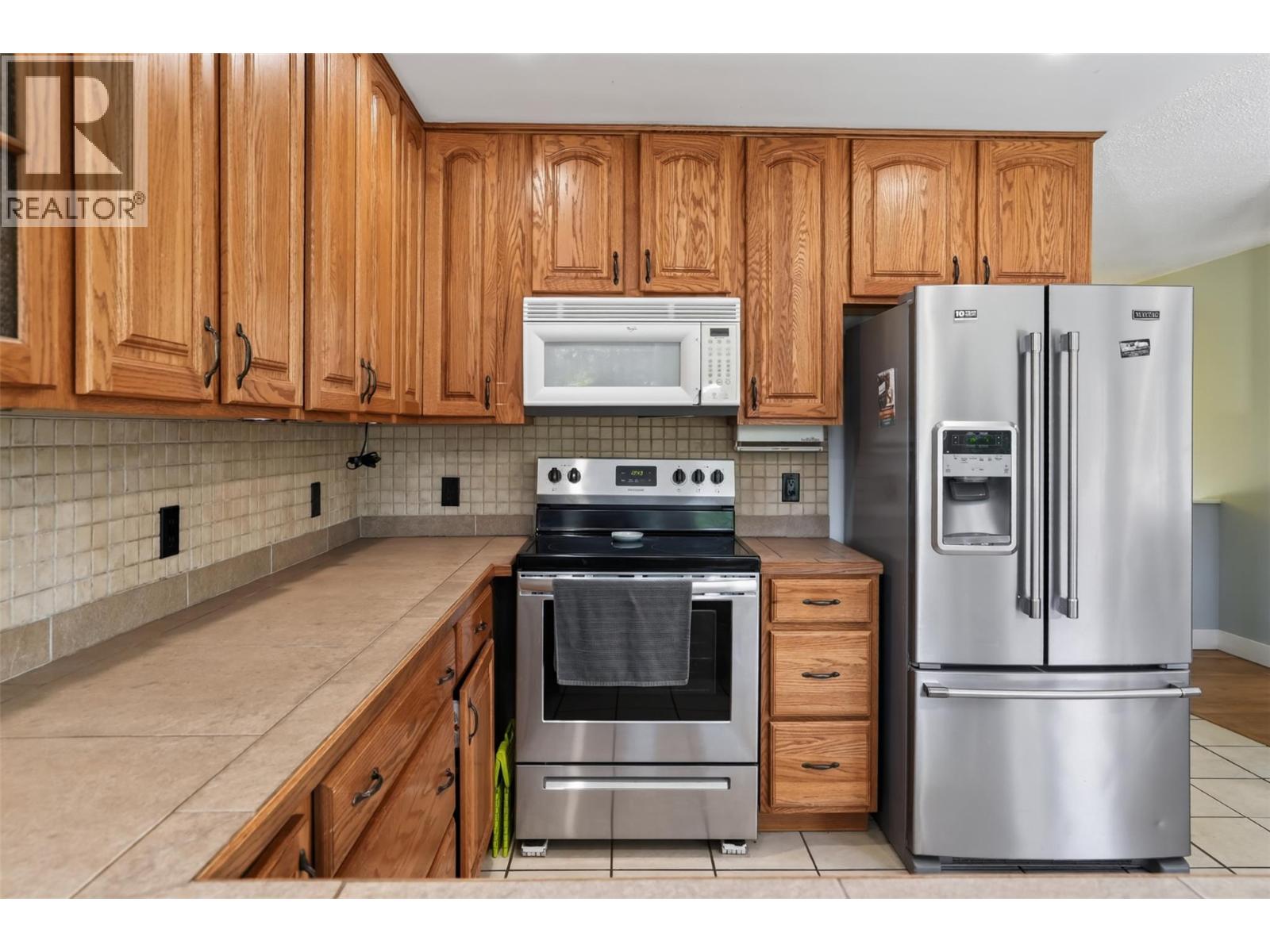 215 Bayview Street, Kaslo, British Columbia  V0G 1M0 - Photo 6 - 10400046