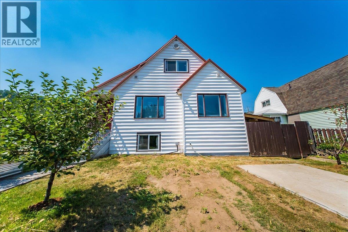 795 Kipling Street, Warfield, British Columbia  V1R 2A3 - Photo 41 - 10400120
