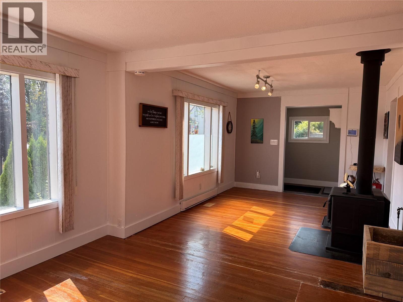 795 Kipling Street, Warfield, British Columbia  V1R 2A3 - Photo 6 - 10400120