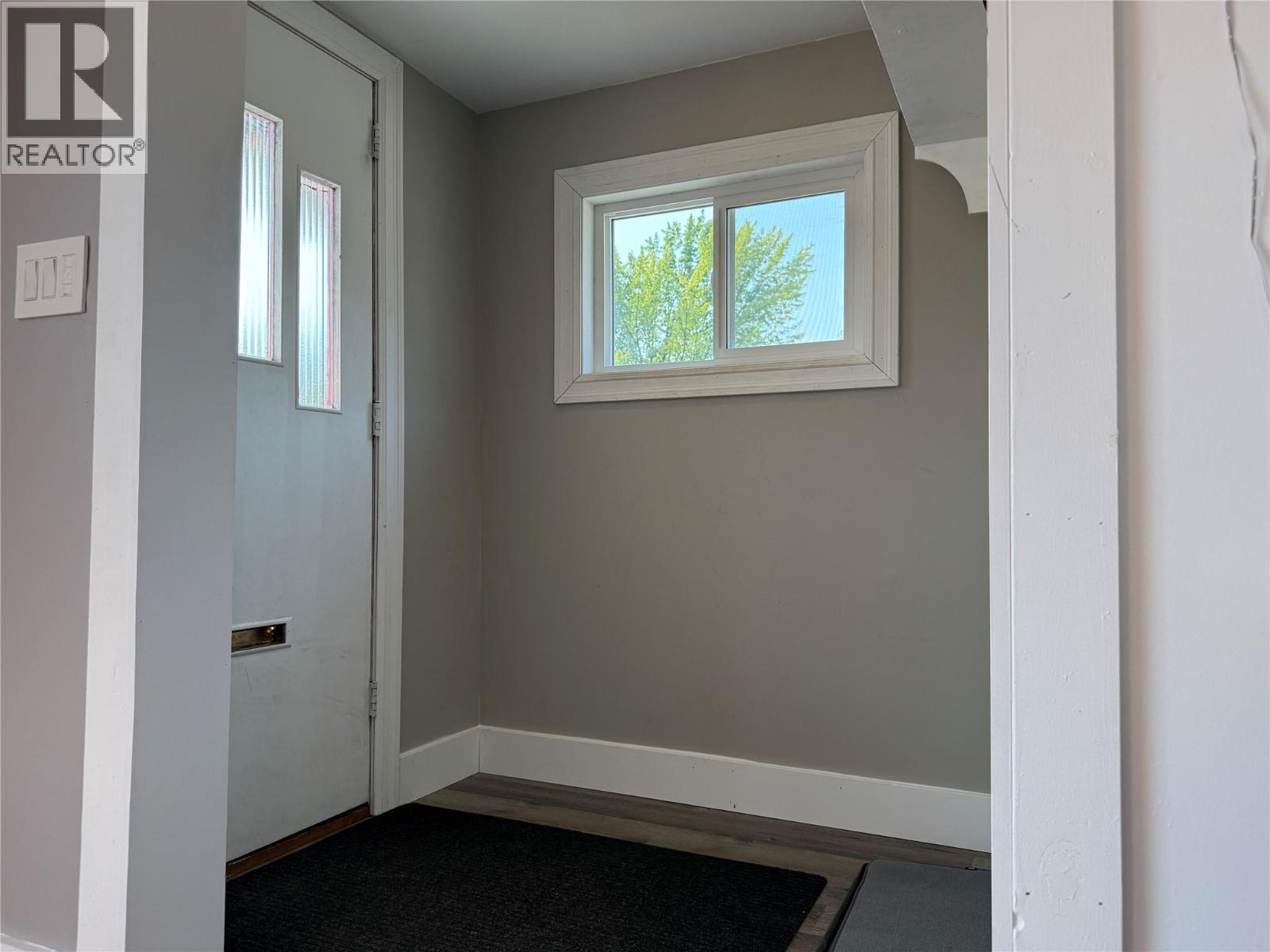 795 Kipling Street, Warfield, British Columbia  V1R 2A3 - Photo 7 - 10400120