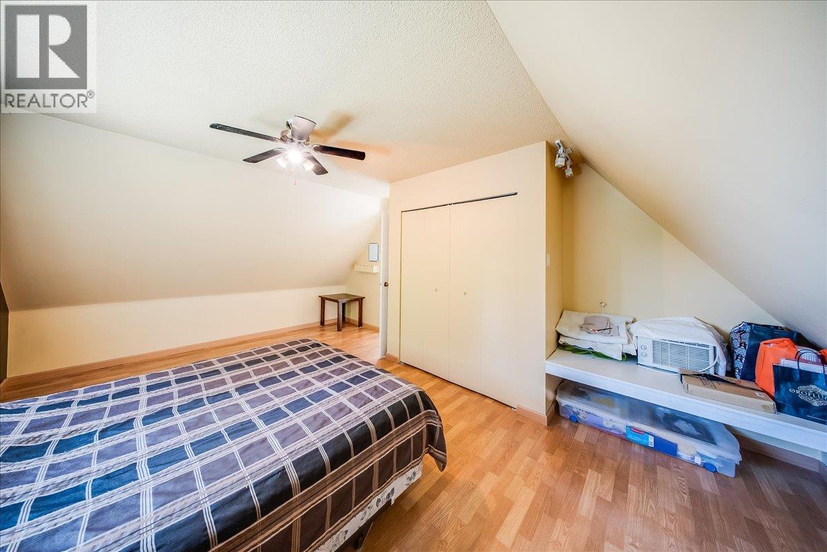 2390 Mcleod Avenue, Rossland, British Columbia  V0G 1Y0 - Photo 41 - 10400118