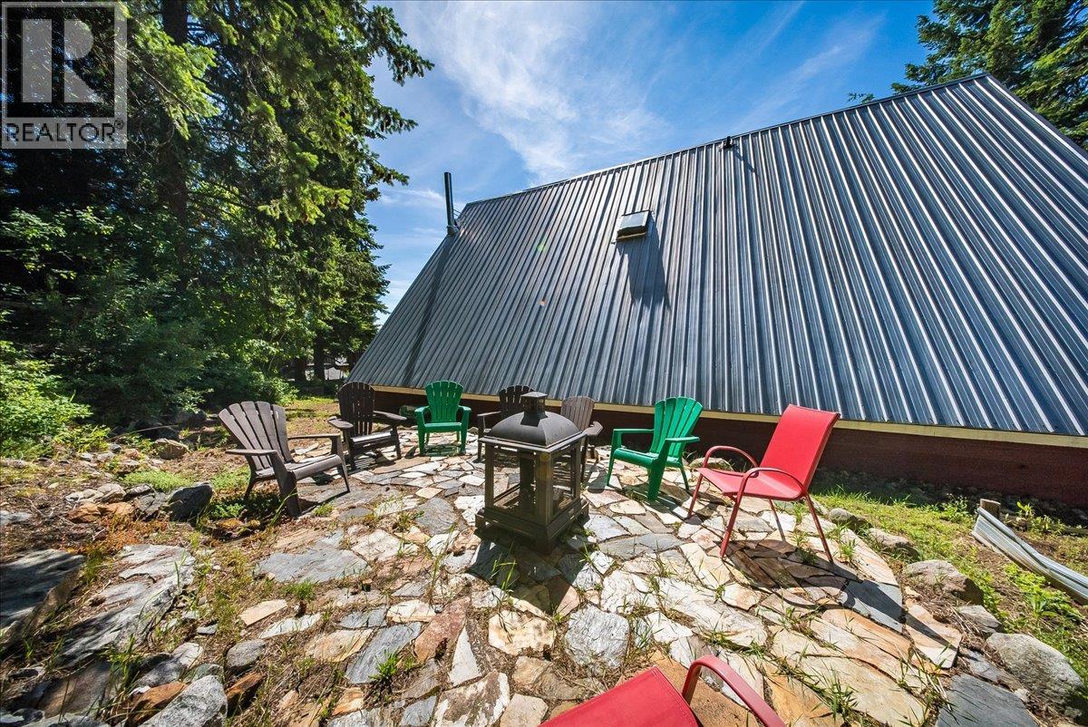 2390 Mcleod Avenue, Rossland, British Columbia  V0G 1Y0 - Photo 59 - 10400118