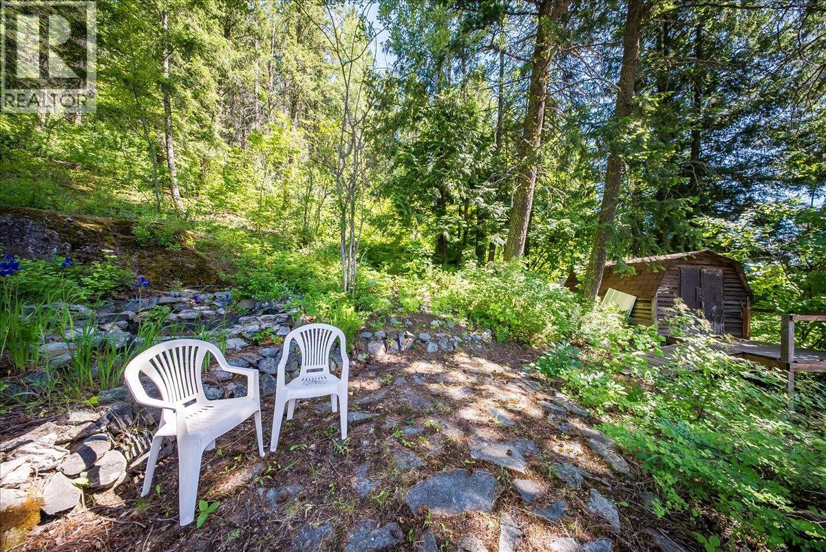 2390 Mcleod Avenue, Rossland, British Columbia  V0G 1Y0 - Photo 62 - 10400118